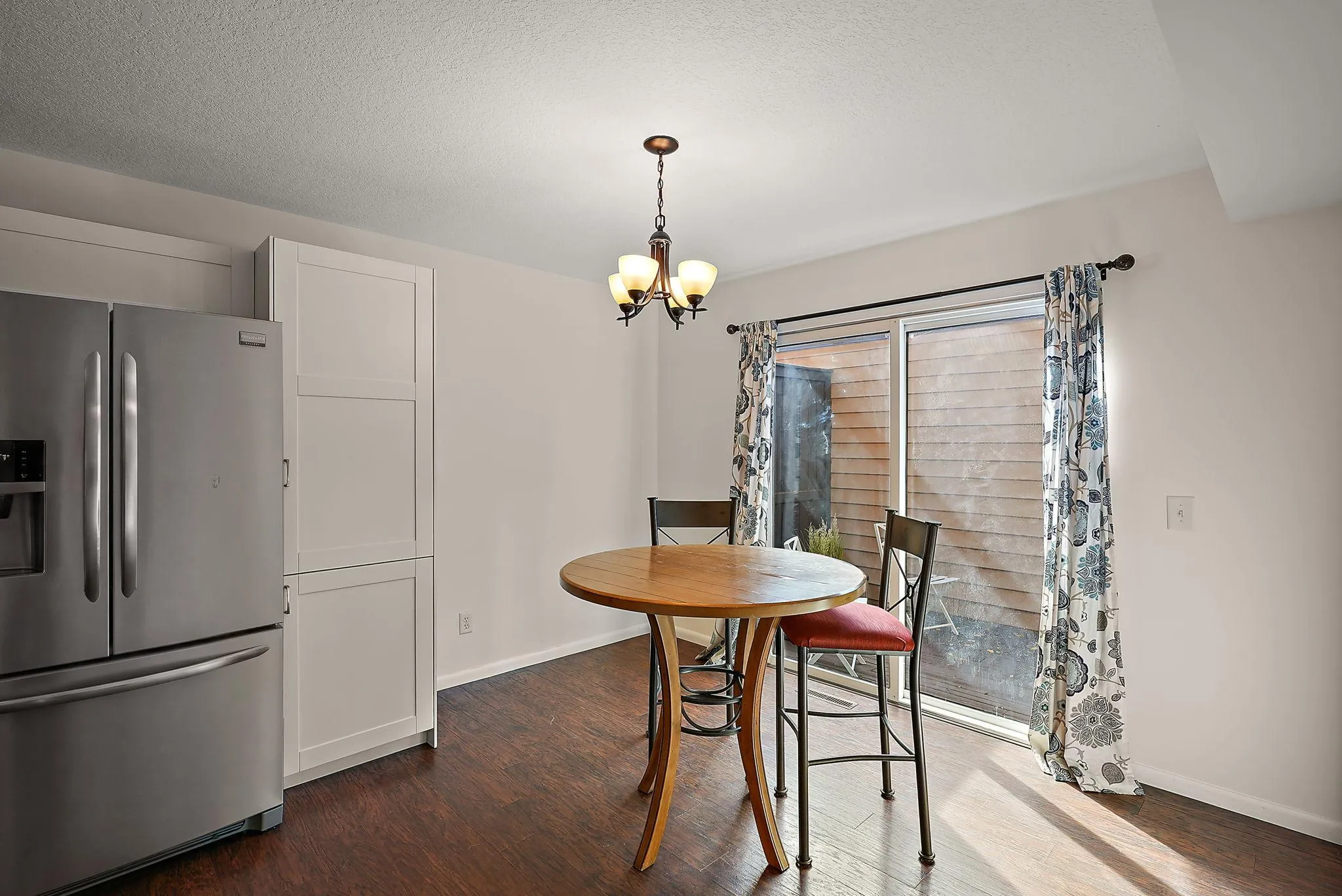 Photo 11 of 4731 Spring Circle