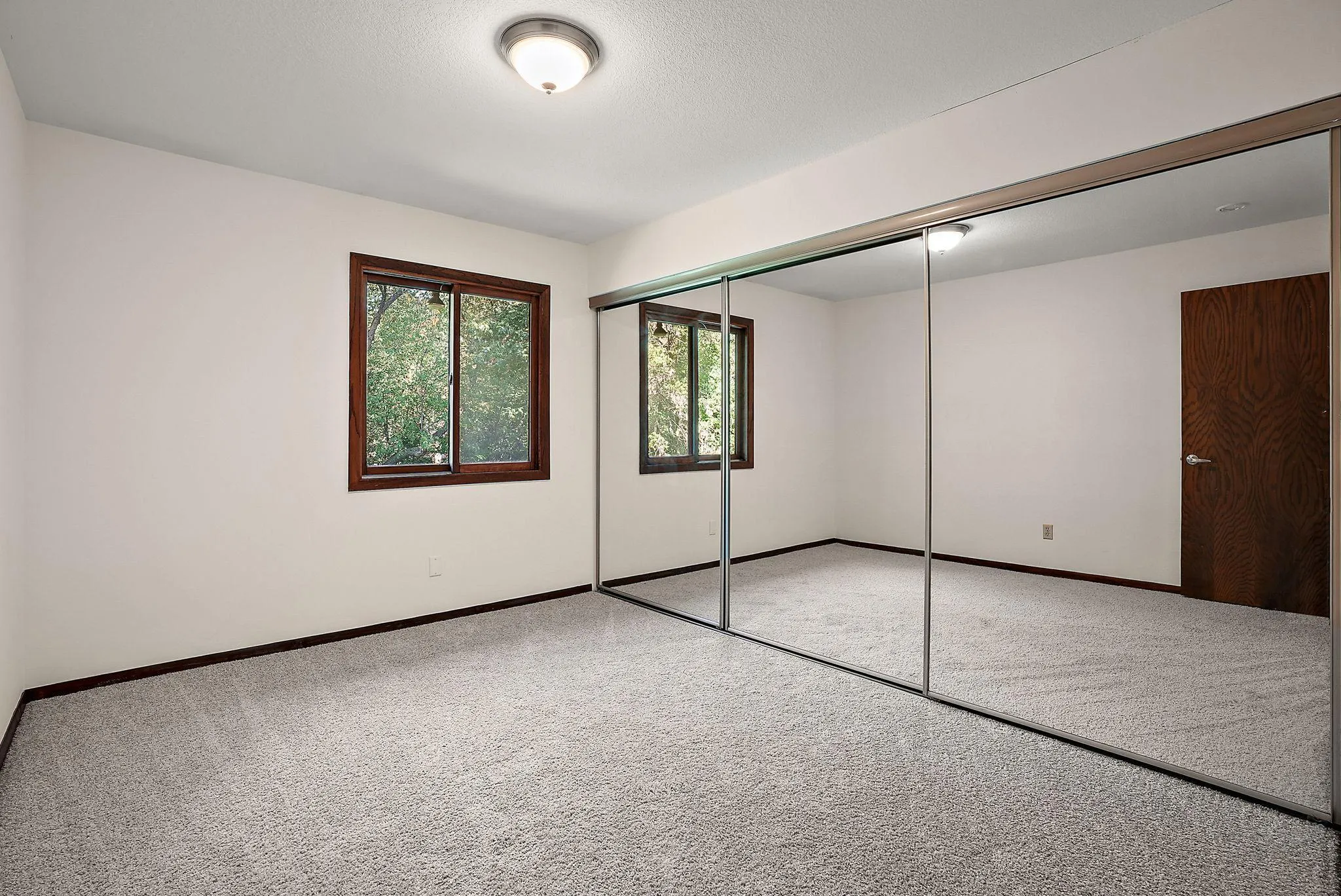 Photo 15 of 4731 Spring Circle