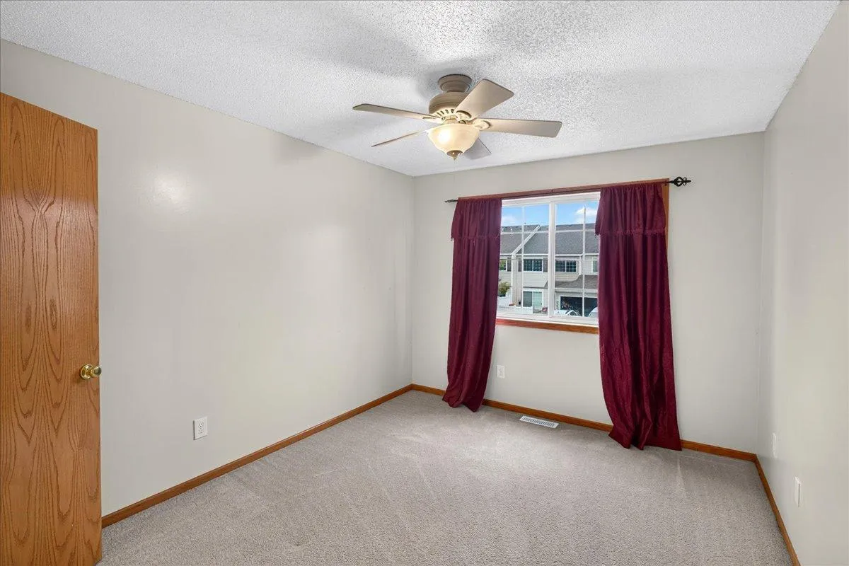 Photo 16 of 7104 Quail Ne Avenue