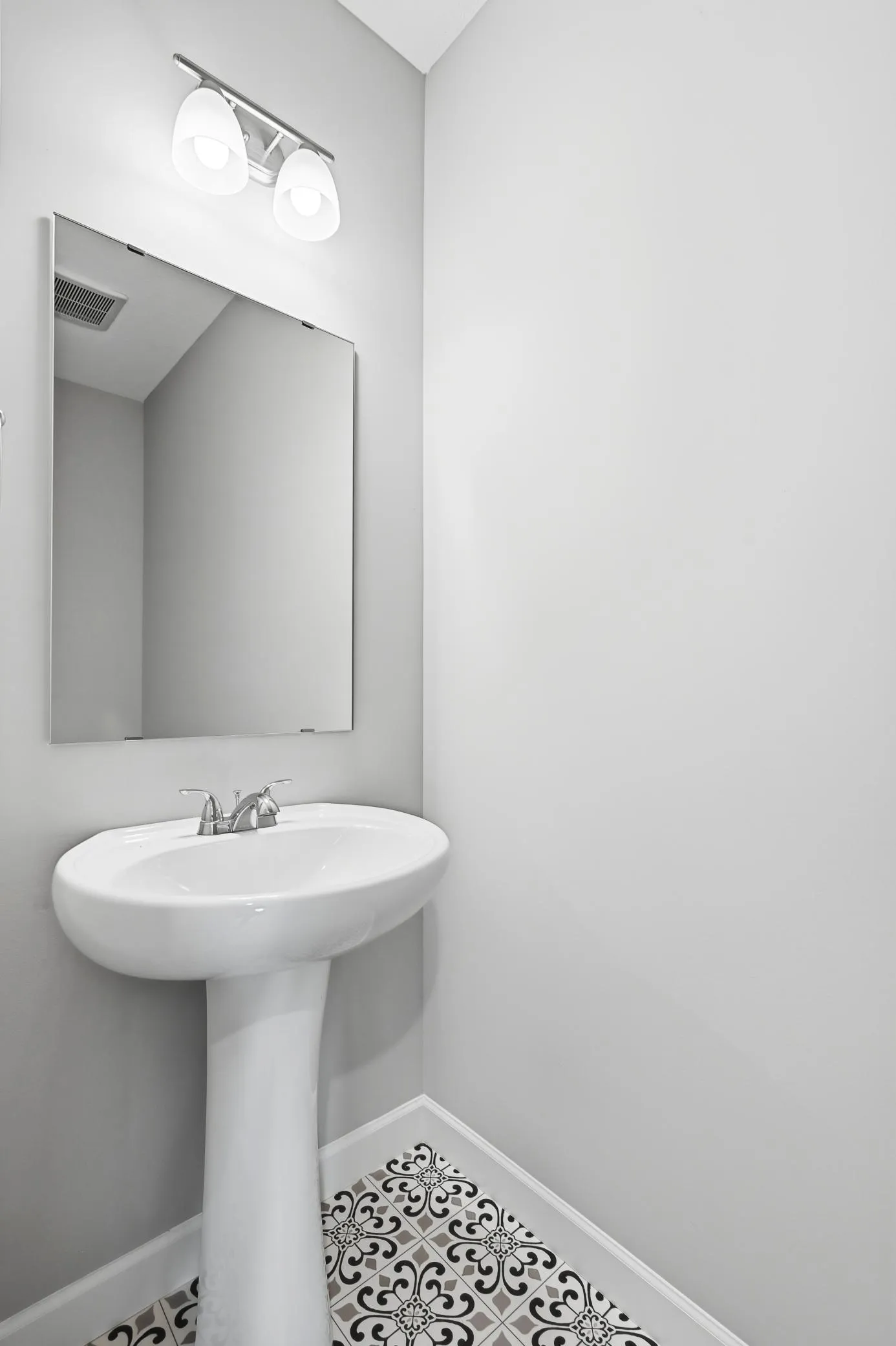 Photo 14 of 4479 86th Ne Street