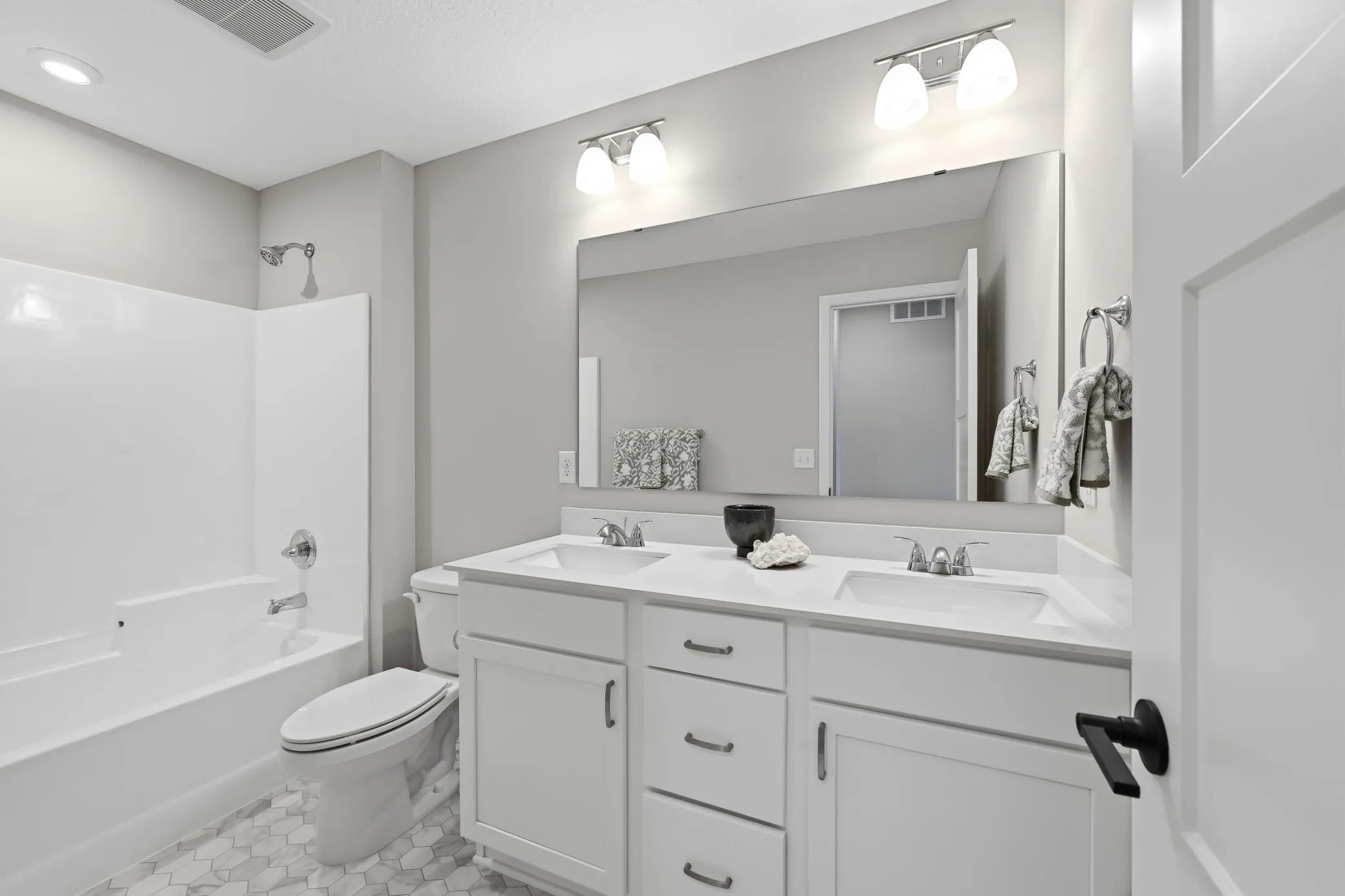 Photo 22 of 4479 86th Ne Street