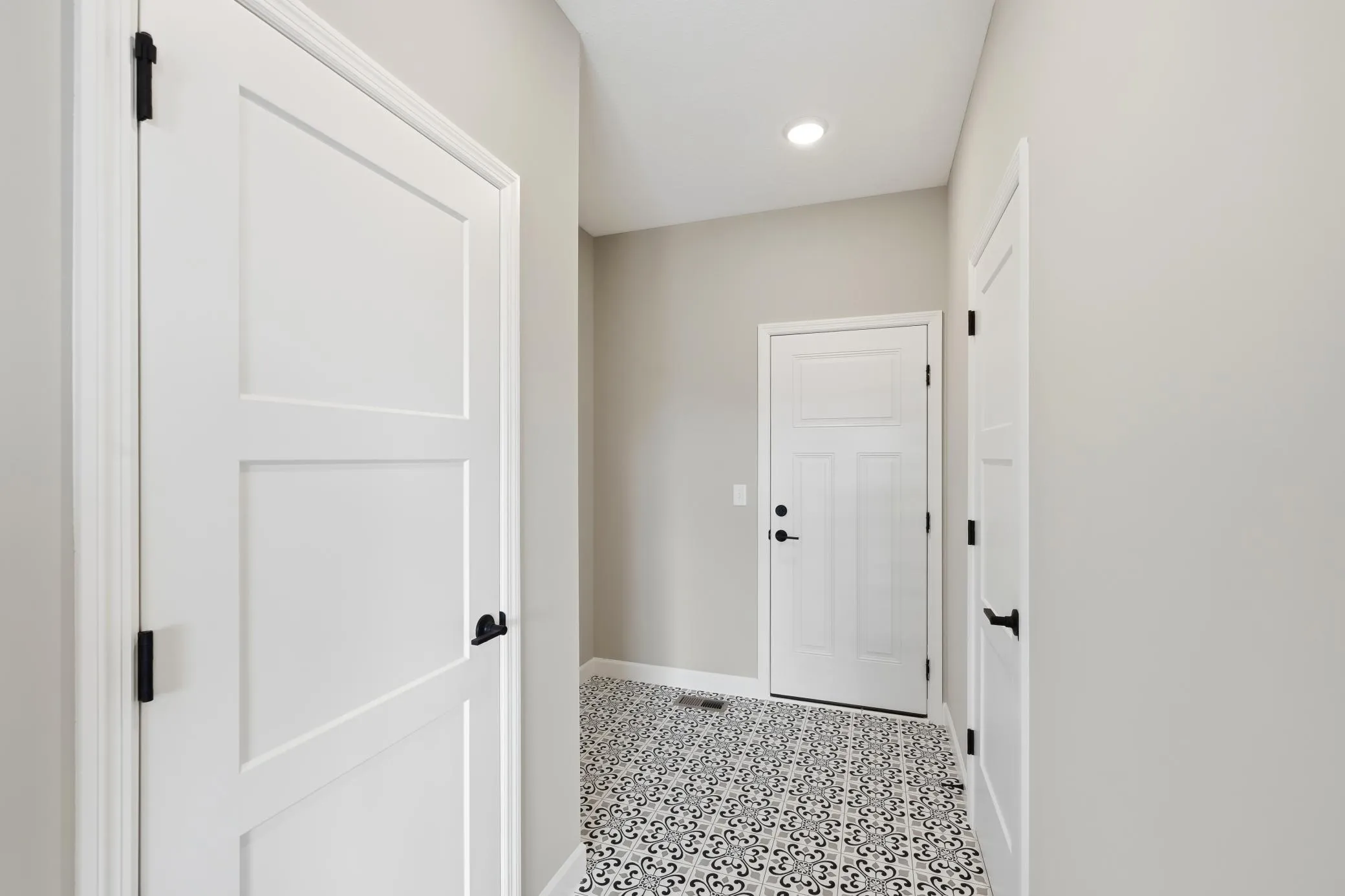 Photo 13 of 4479 86th Ne Street