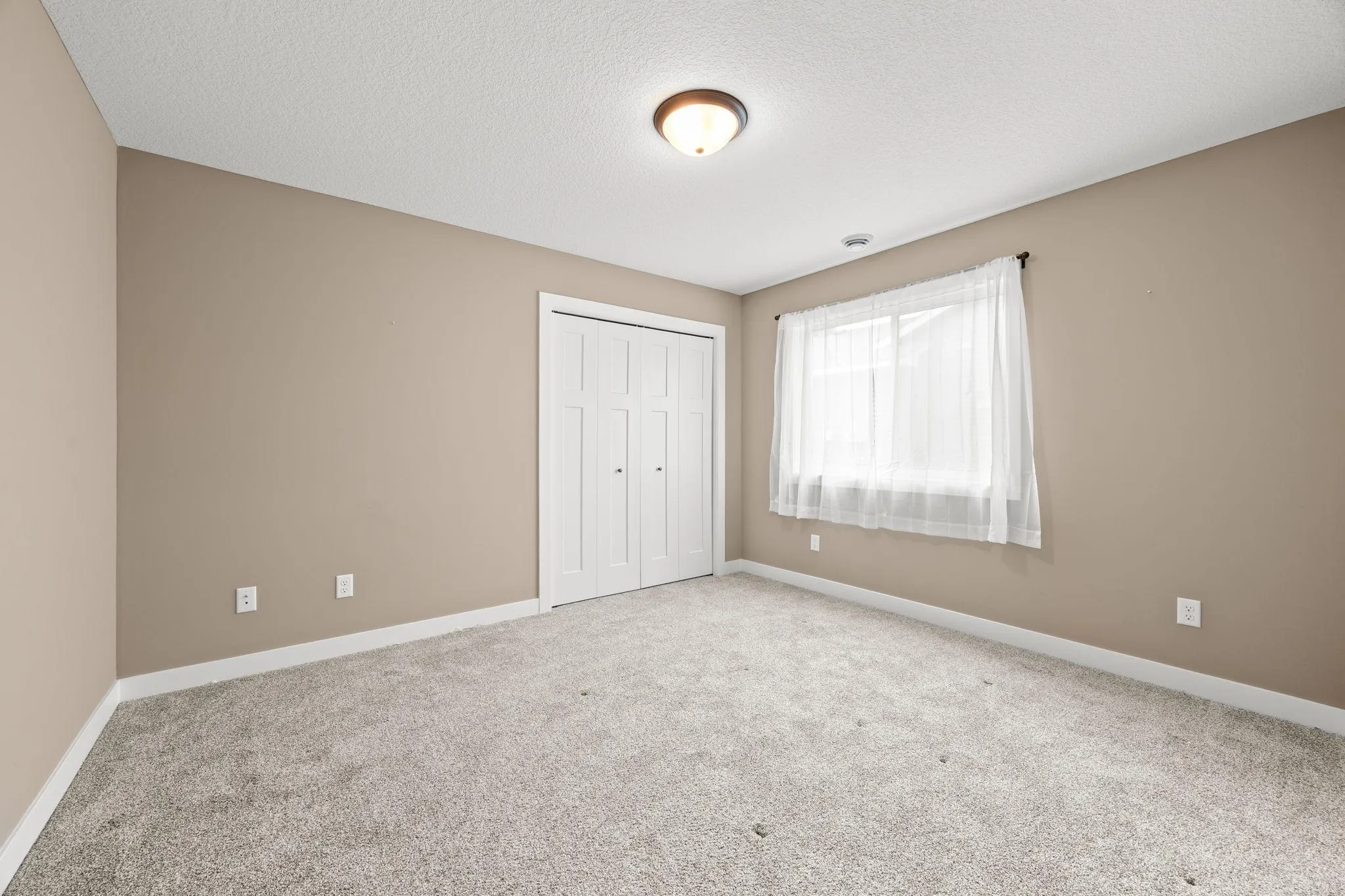 Photo 16 of 38820 Maple Court