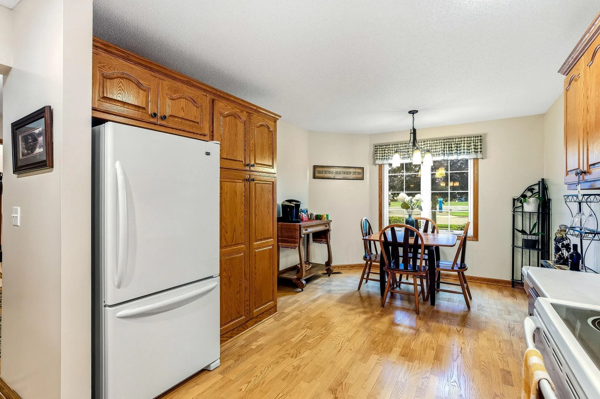 Photo 9 of 13678 Bradley Boulevard