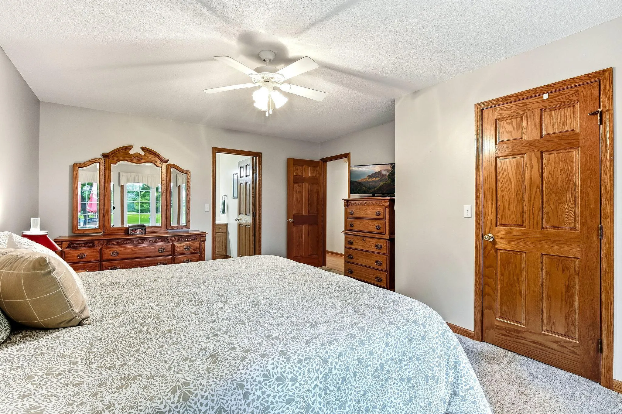 Photo 22 of 13678 Bradley Boulevard