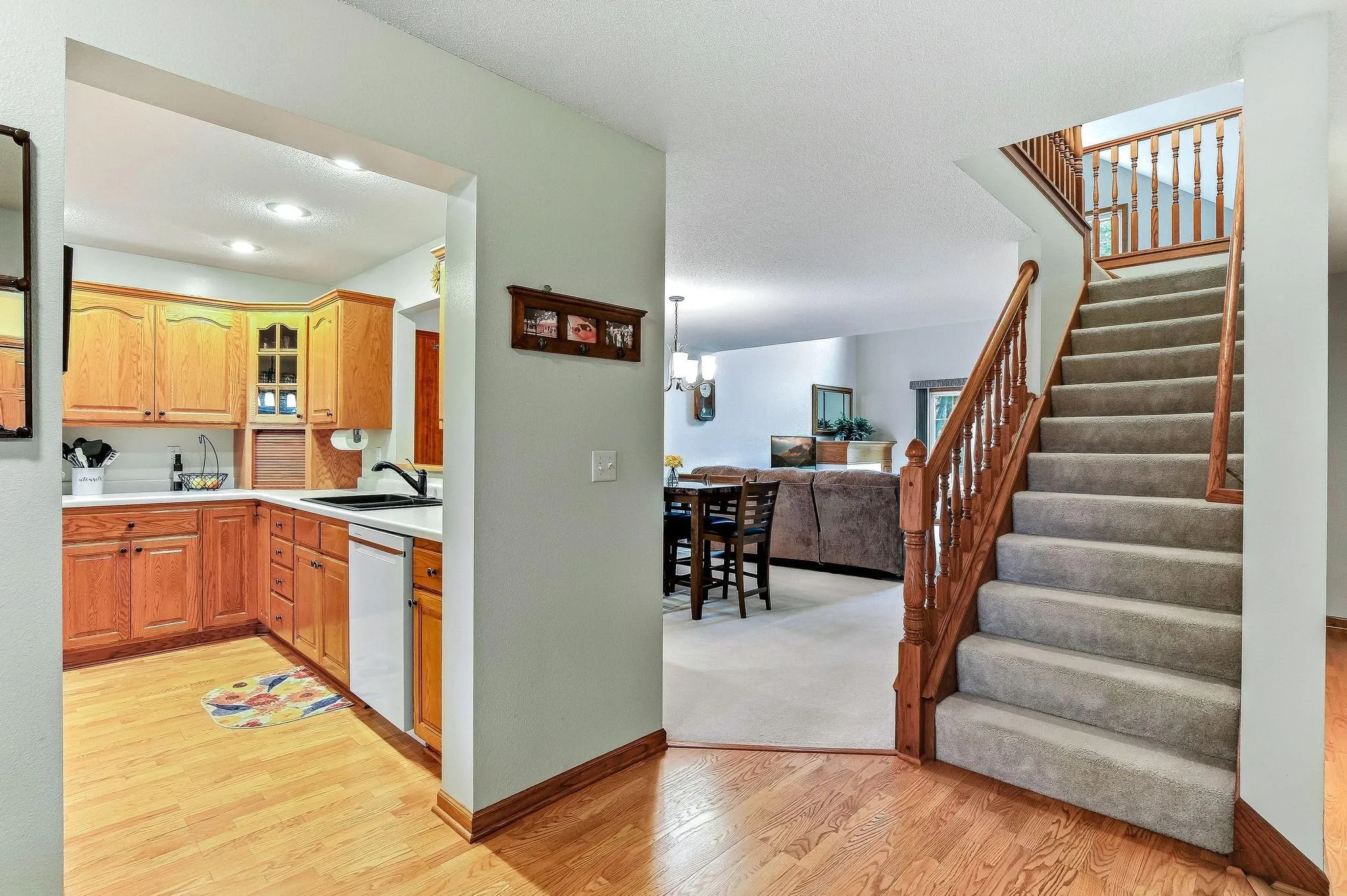 Photo 7 of 13678 Bradley Boulevard