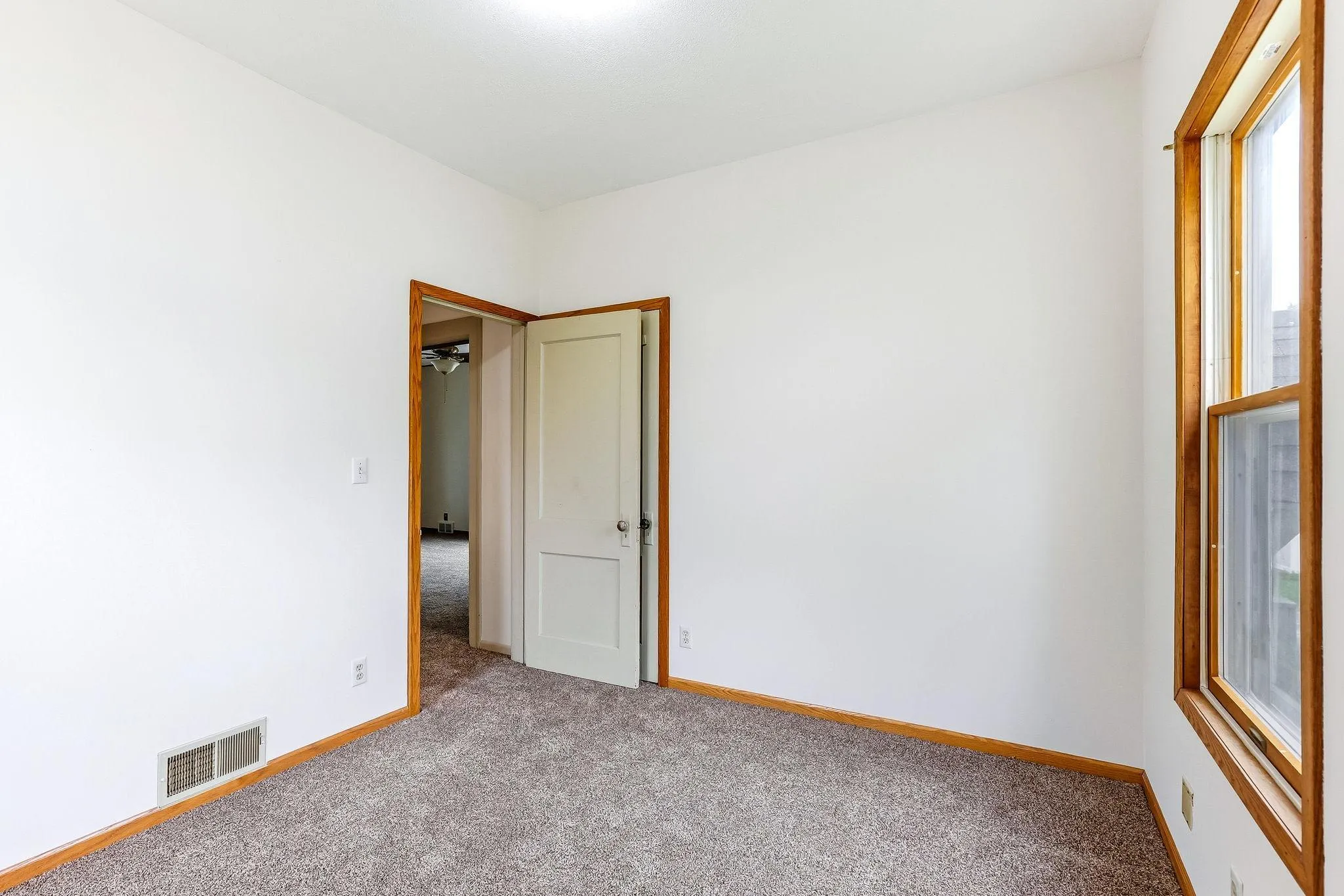 Photo 10 of 247 W 6th Street