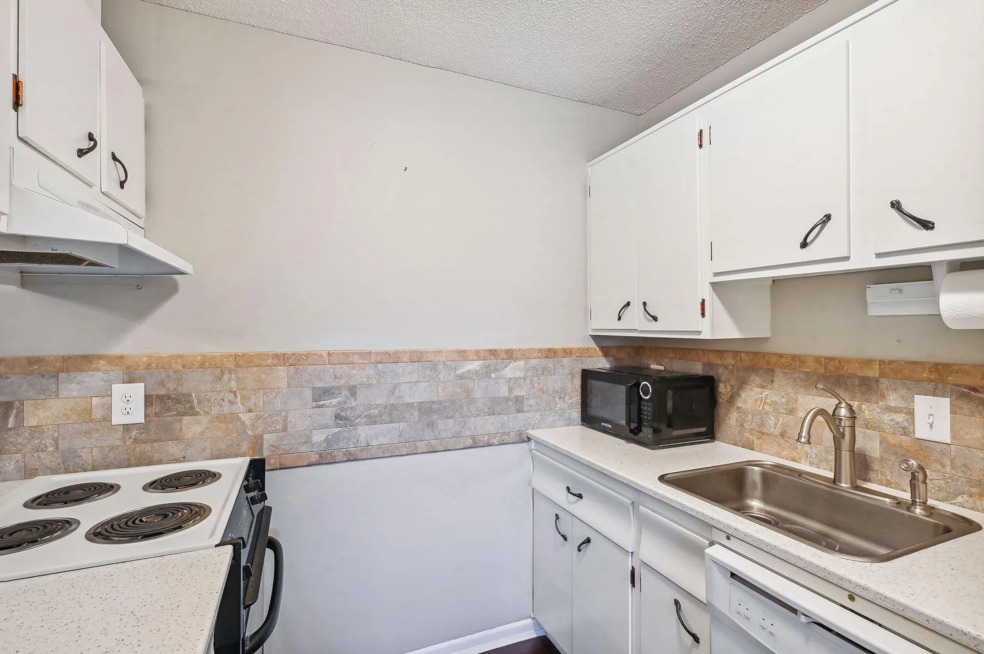 Photo 10 of 5410 Three Points Boulevard Unit 434
