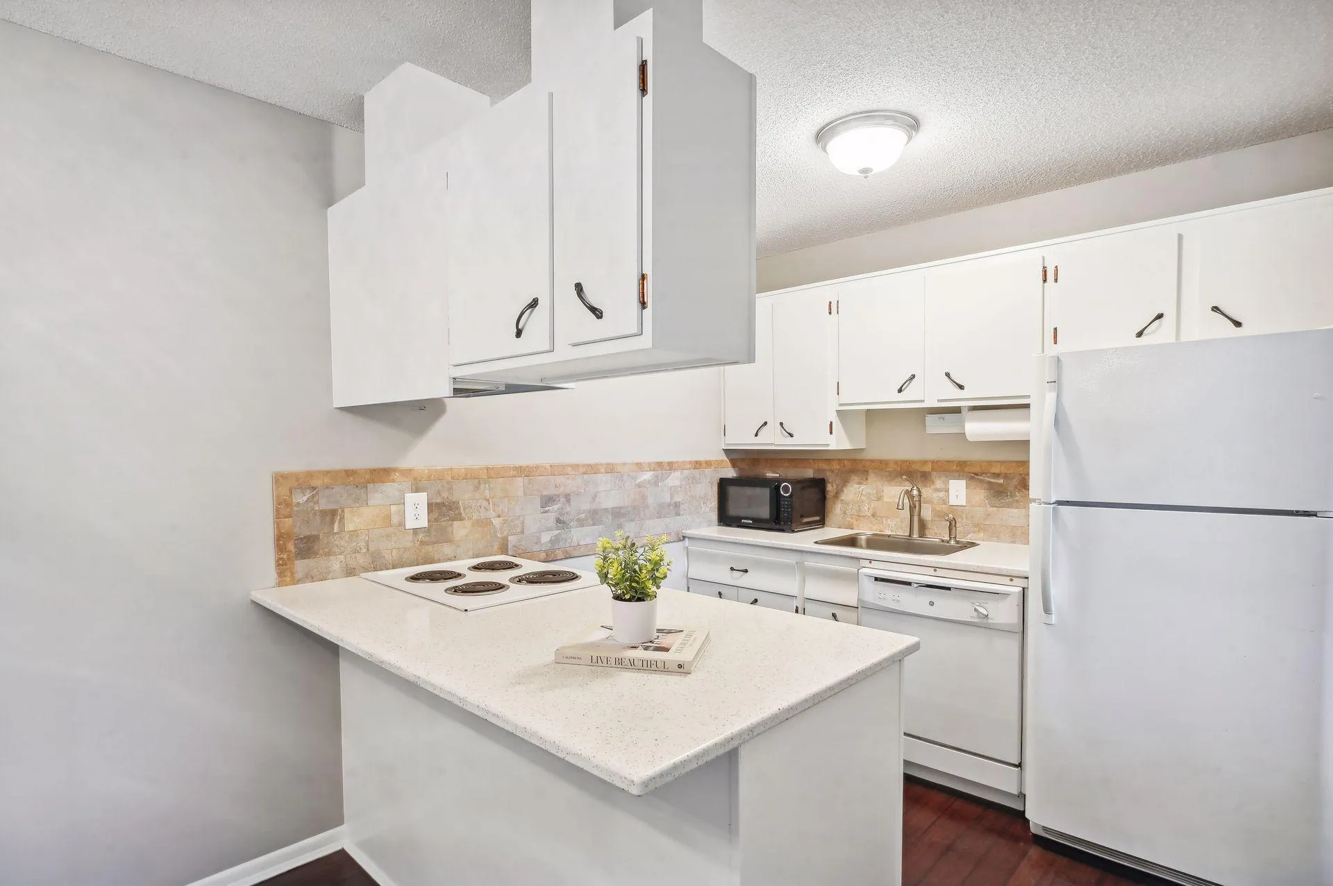 Photo 8 of 5410 Three Points Boulevard Unit 434