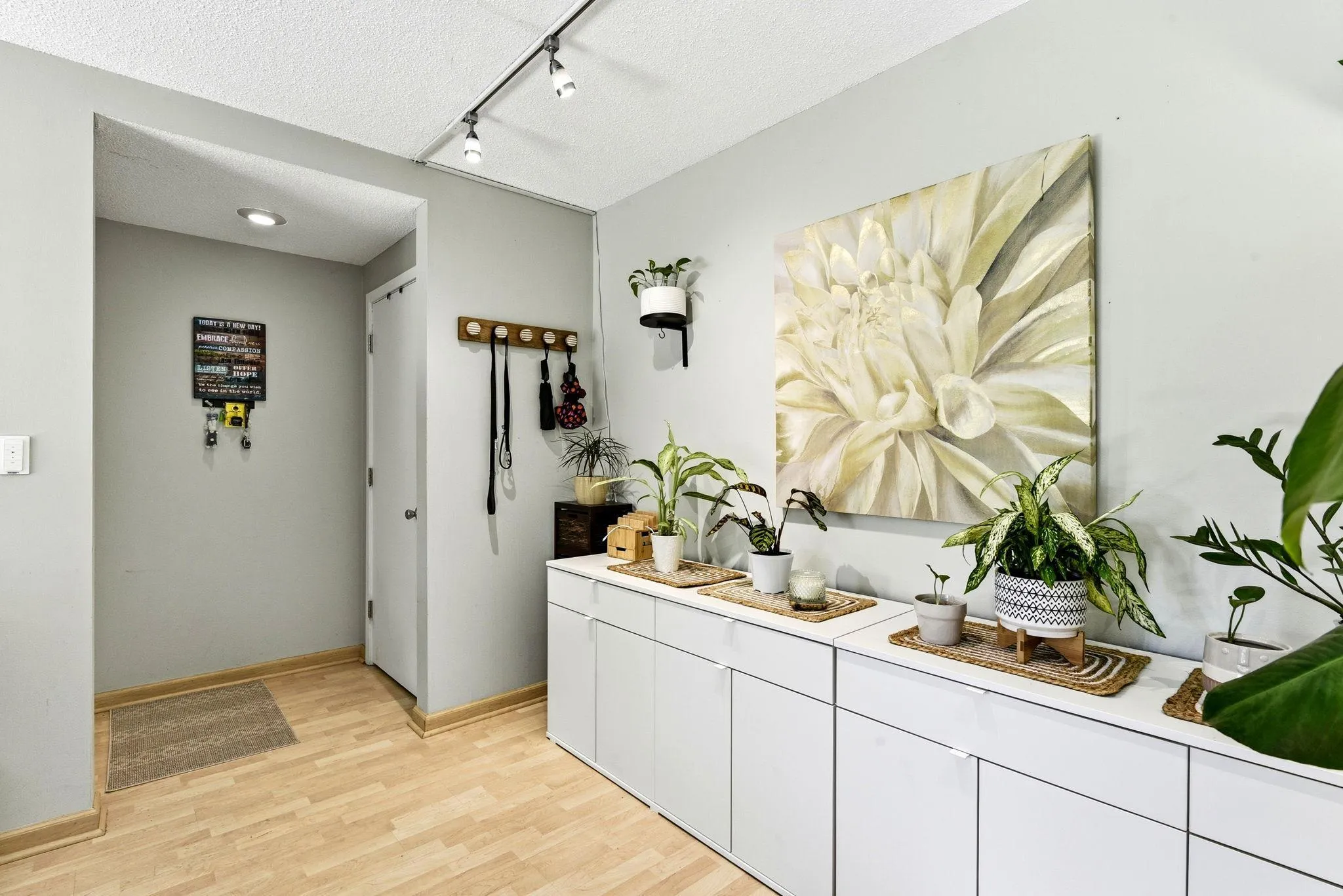 Photo 5 of 6305 Colony Way Unit 2b