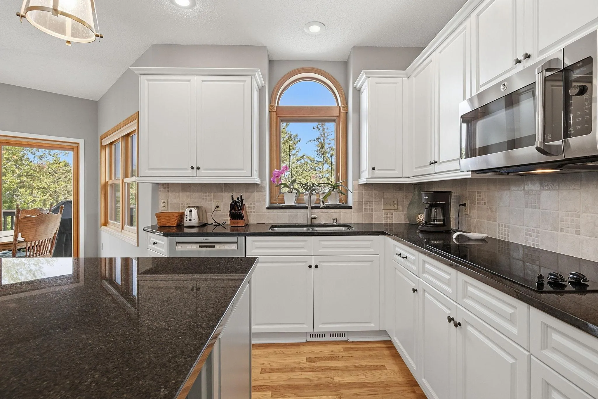 Photo 25 of 1533 Wexford Court