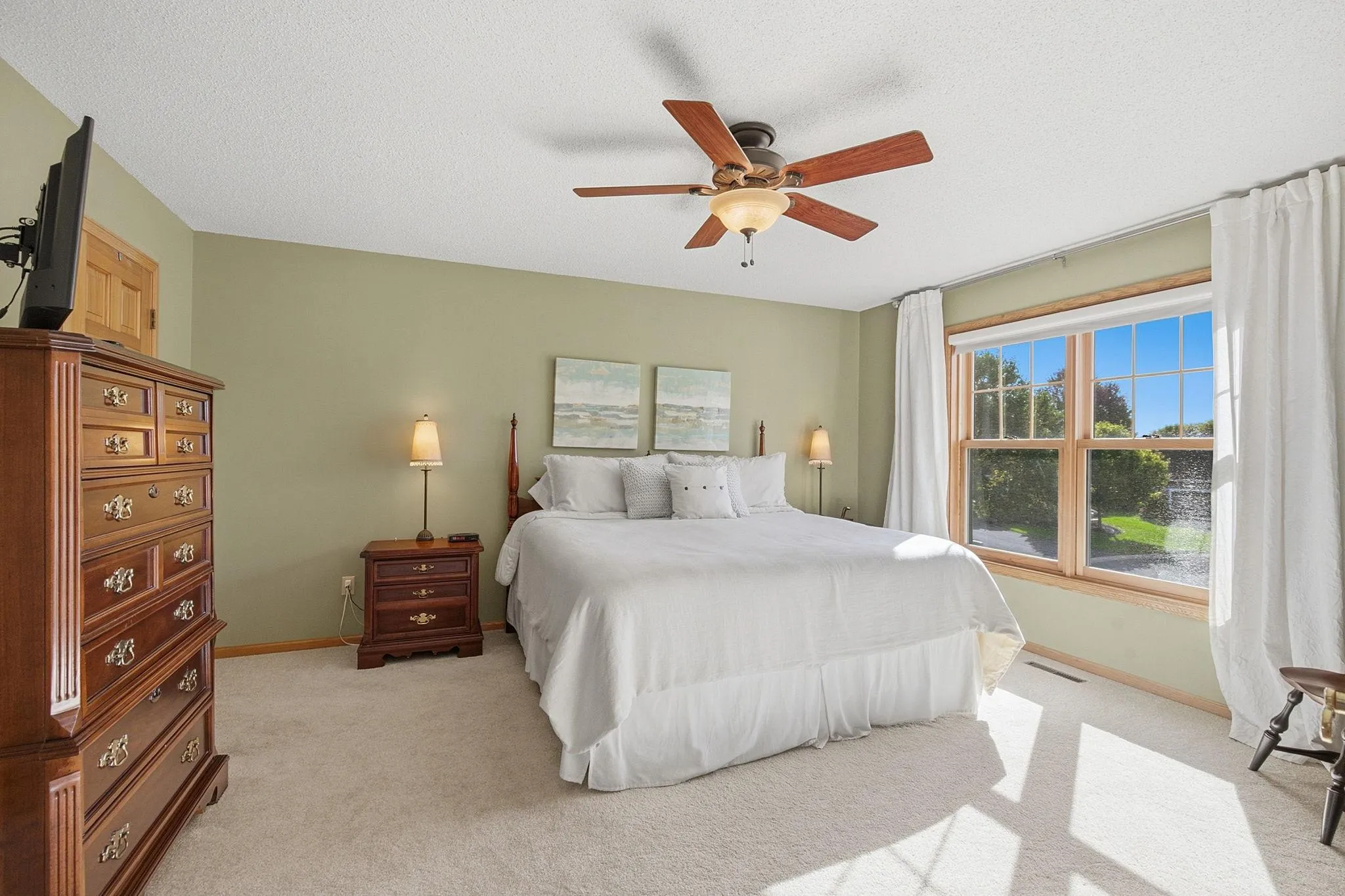 Photo 17 of 1533 Wexford Court