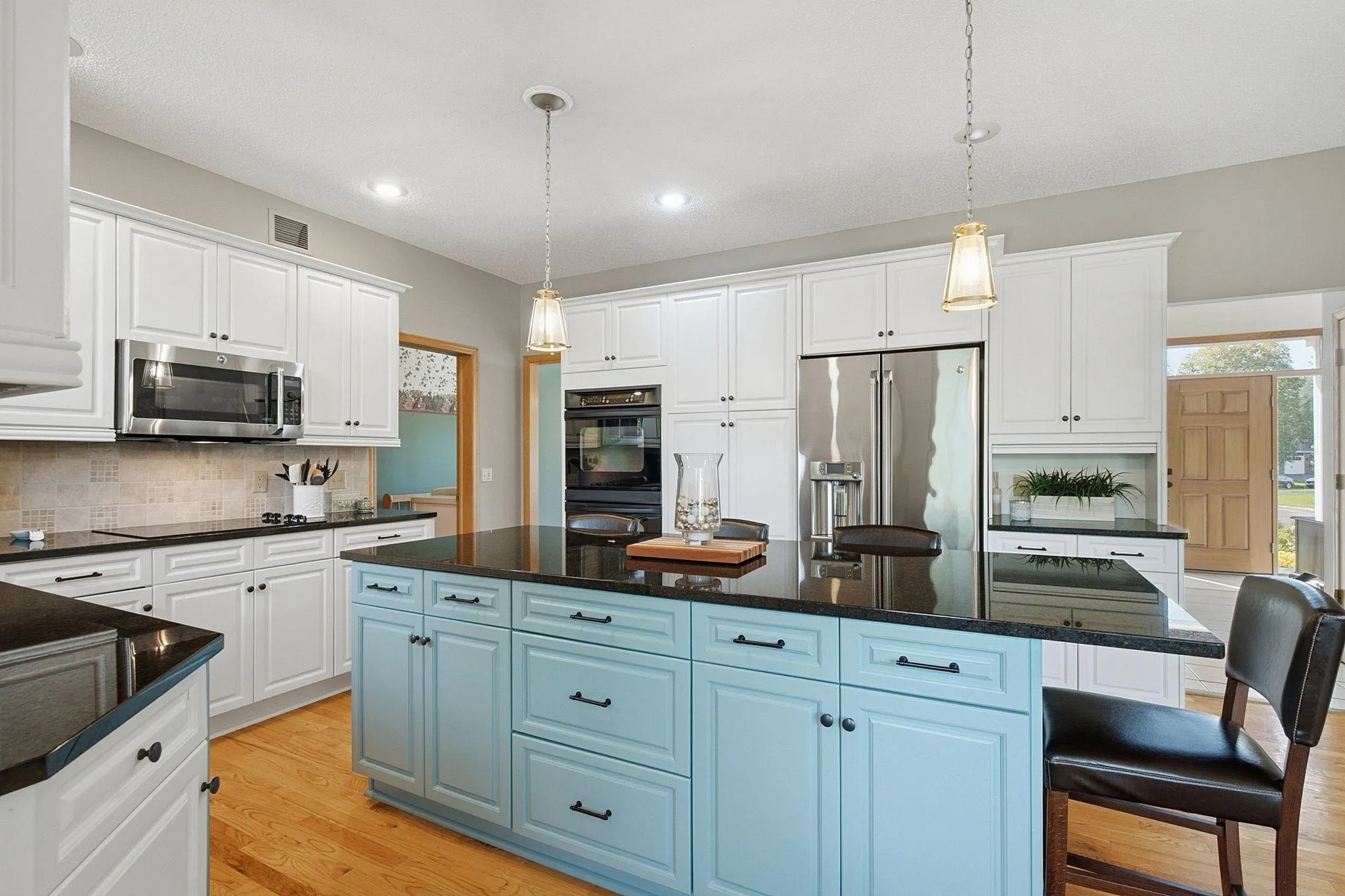 Photo 8 of 1533 Wexford Court