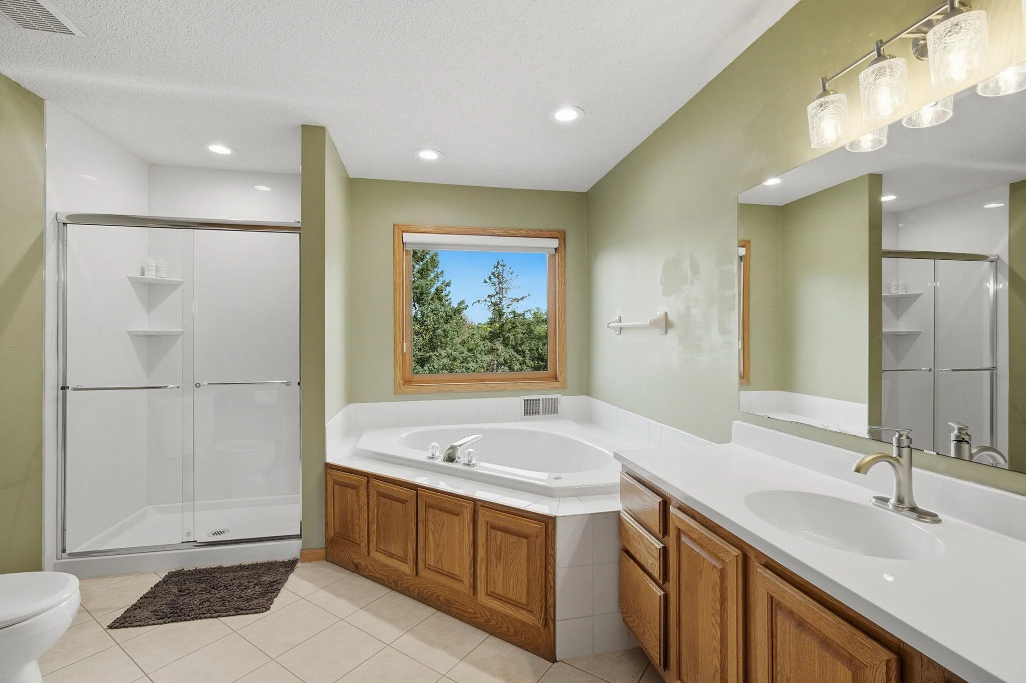 Photo 19 of 1533 Wexford Court