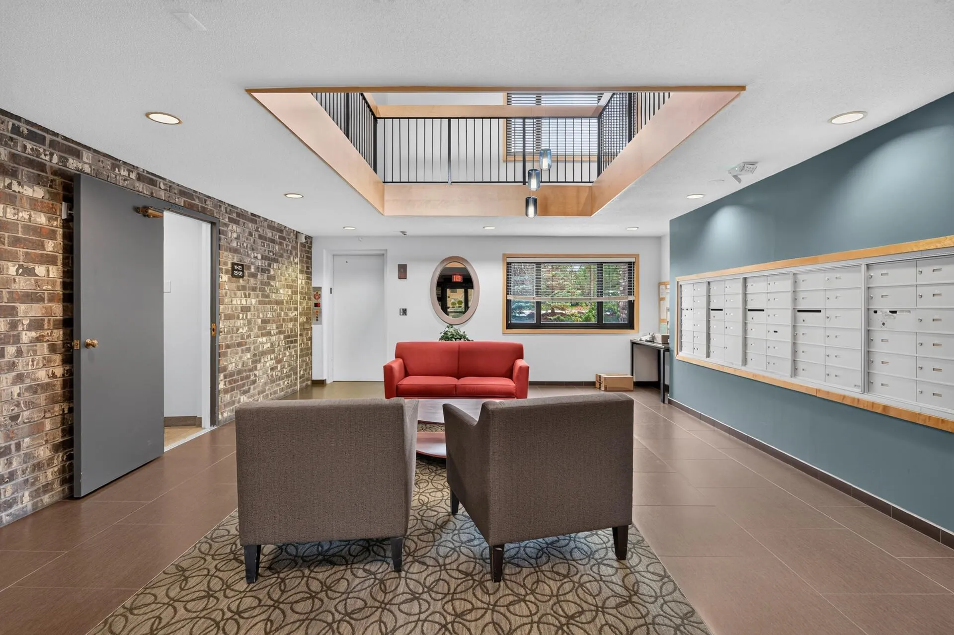 Photo 19 of 4100 Parklawn Avenue Unit 104