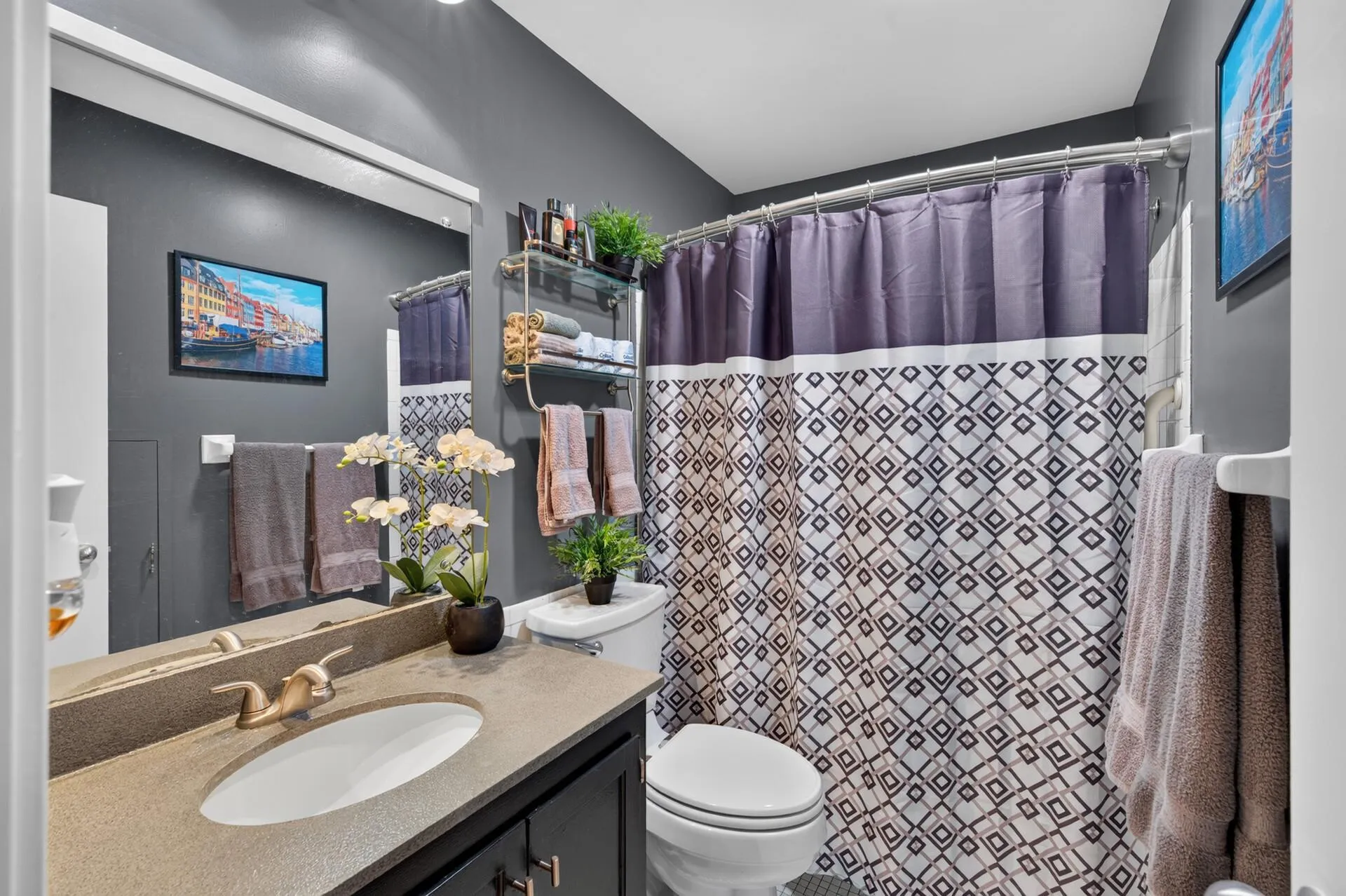 Photo 8 of 4100 Parklawn Avenue Unit 104