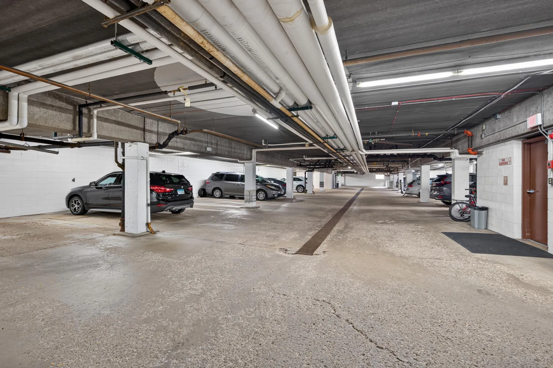 Photo 17 of 4100 Parklawn Avenue Unit 104