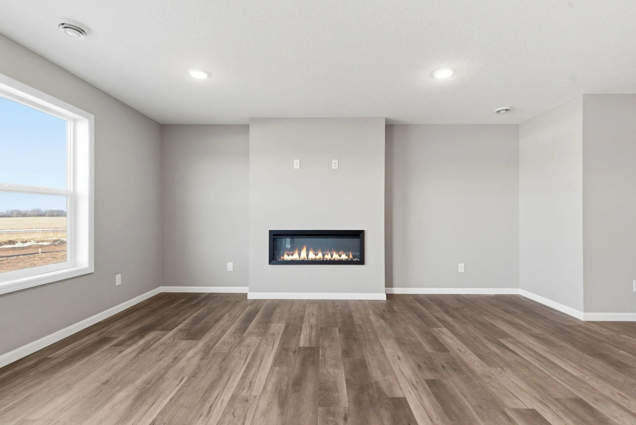 Photo 5 of 1618 191st Ne Avenue