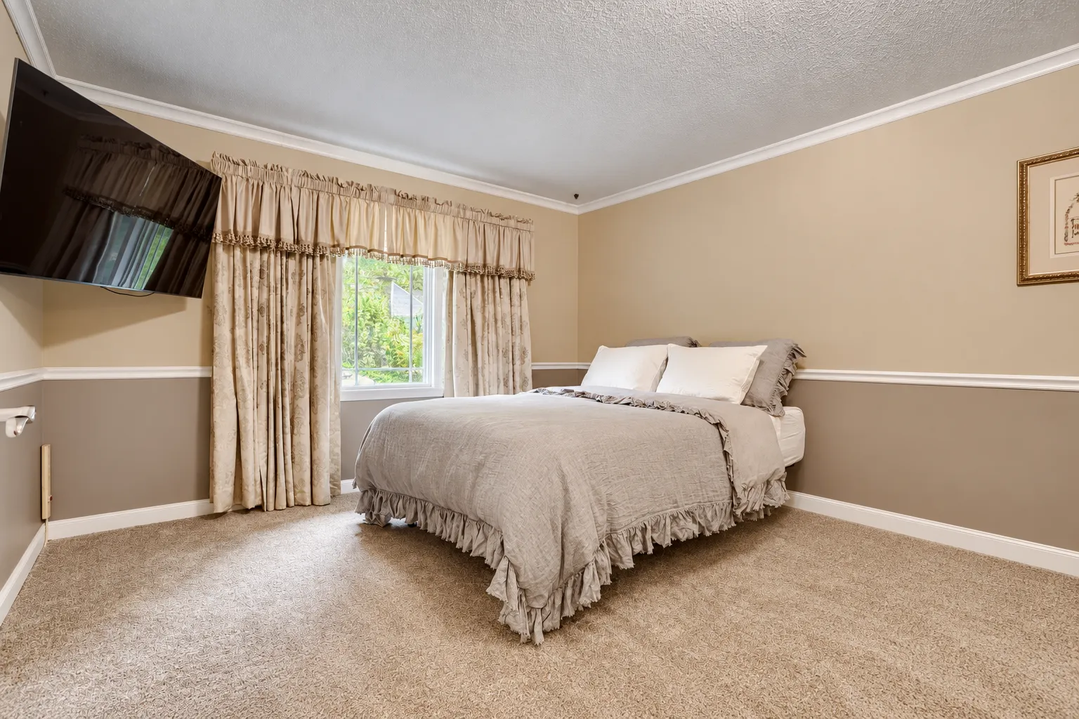 Photo 15 of 4148 Countryview Drive