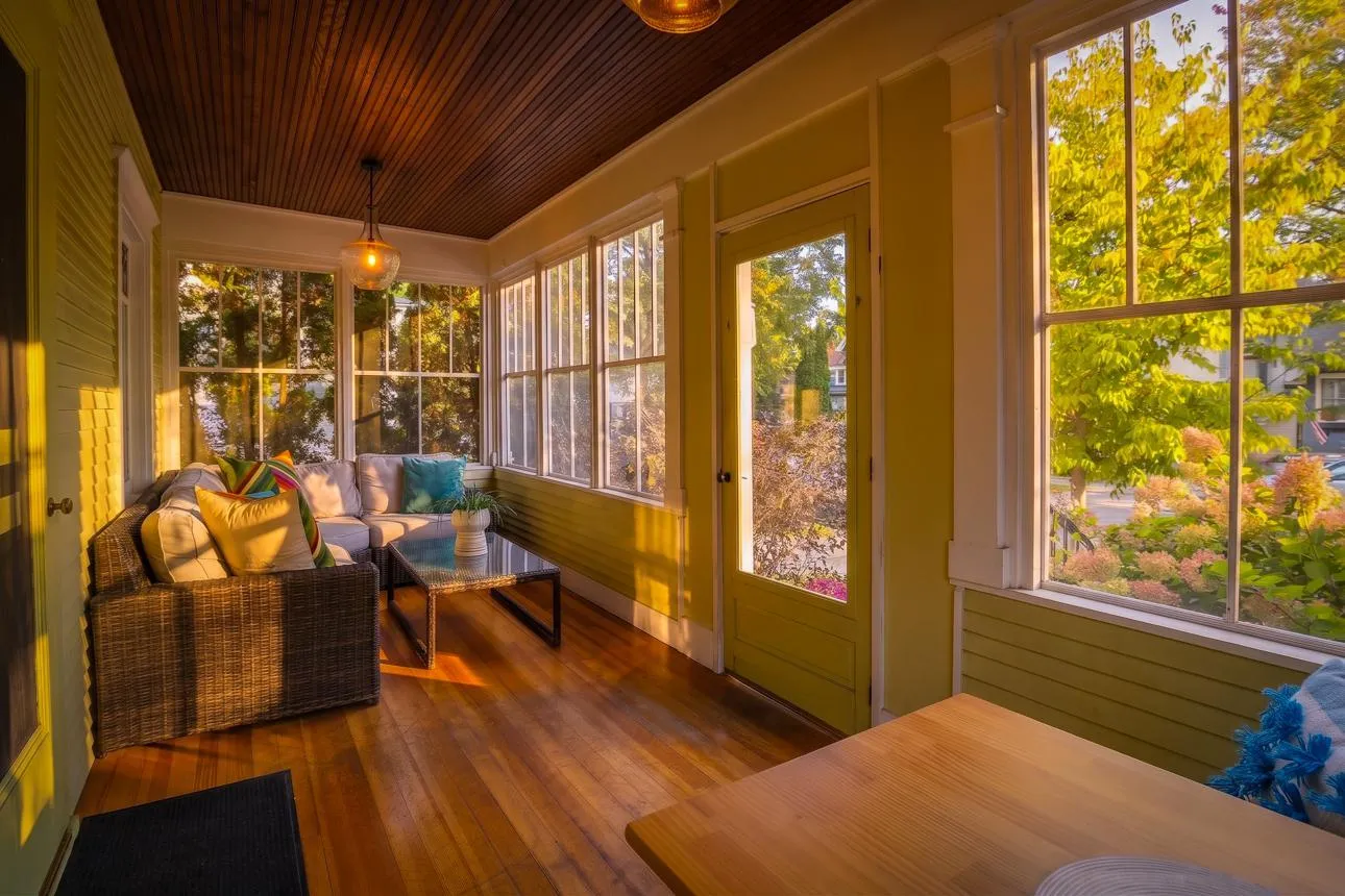 Photo 5 of 4509 Zenith S Avenue