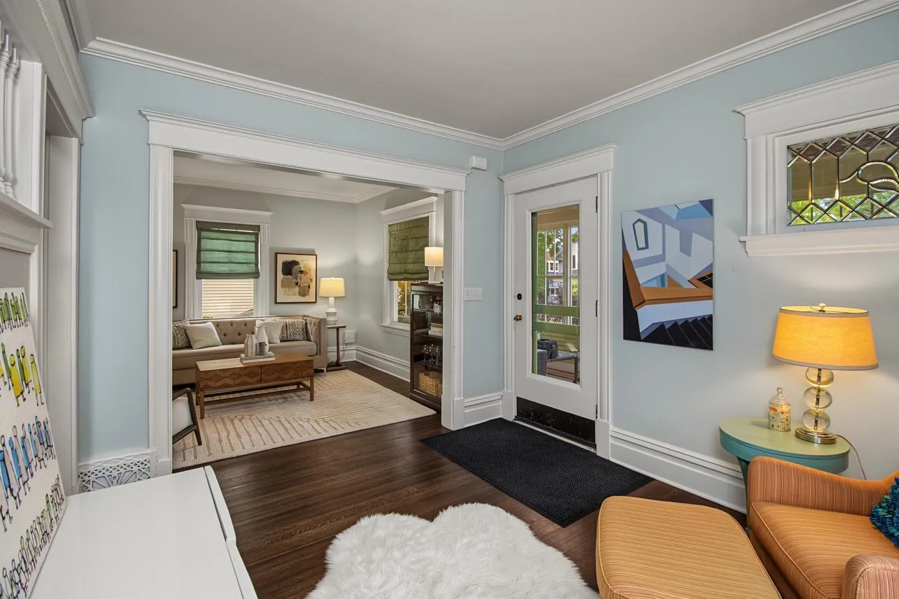 Photo 12 of 4509 Zenith S Avenue