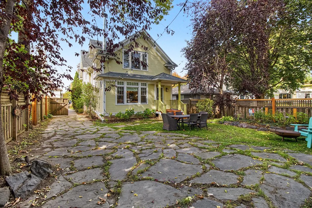 Photo 53 of 4509 Zenith S Avenue