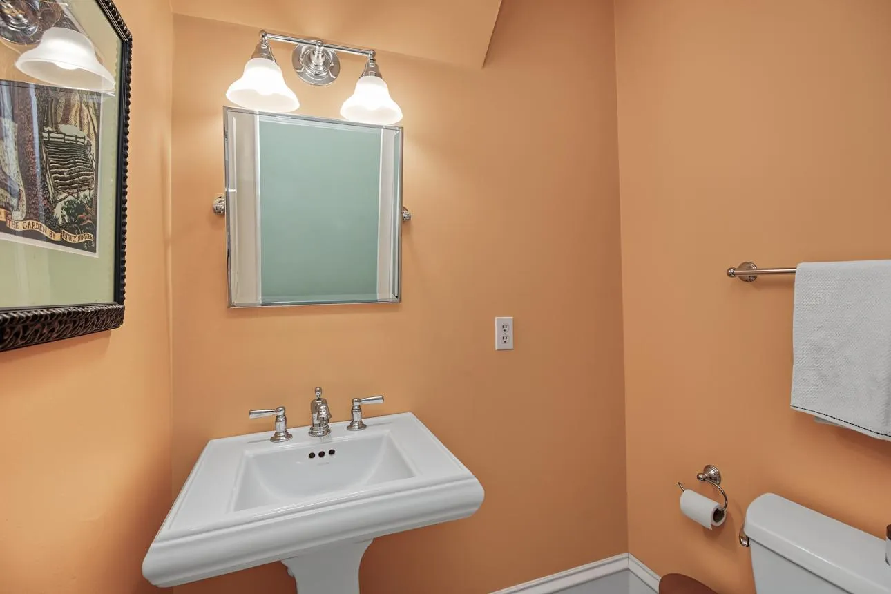 Photo 34 of 4509 Zenith S Avenue