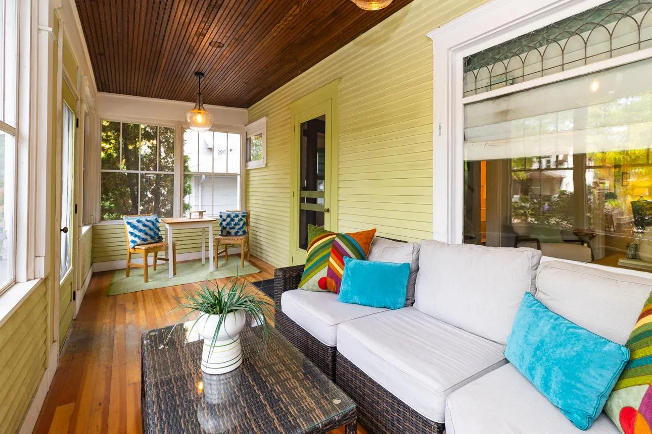 Photo 8 of 4509 Zenith S Avenue