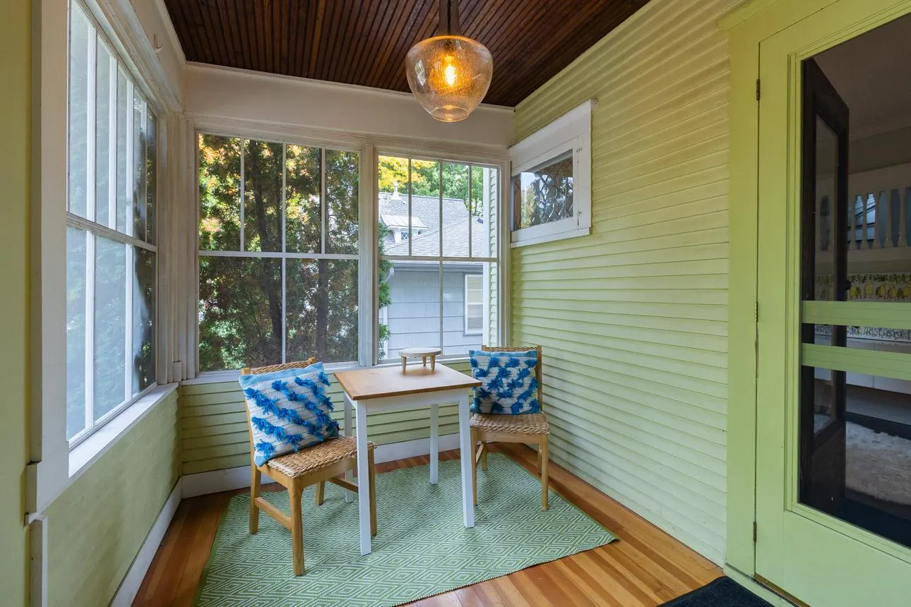 Photo 9 of 4509 Zenith S Avenue