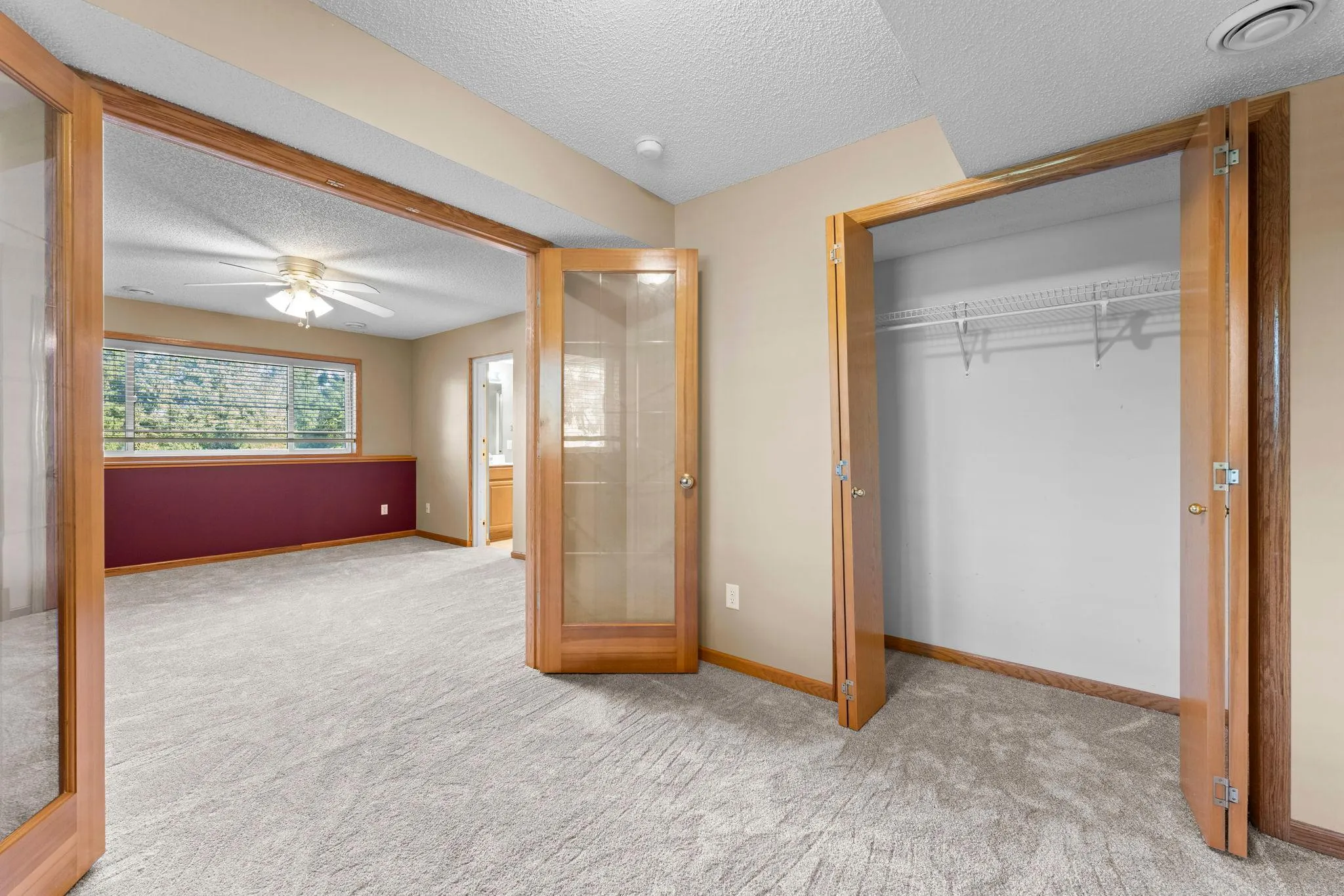 Photo 42 of 20676 Hampshire Way