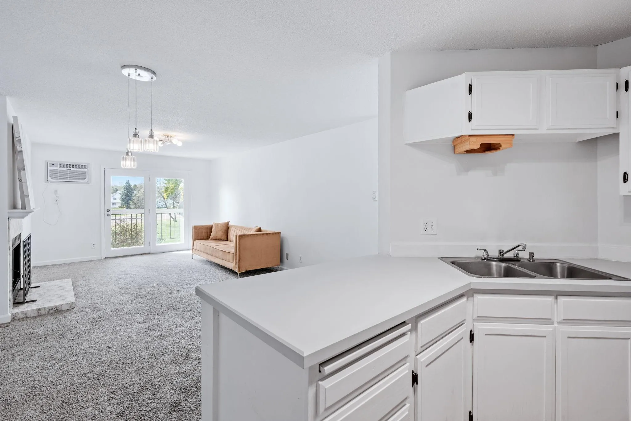 Photo 15 of 7632 157th W Street Unit 200