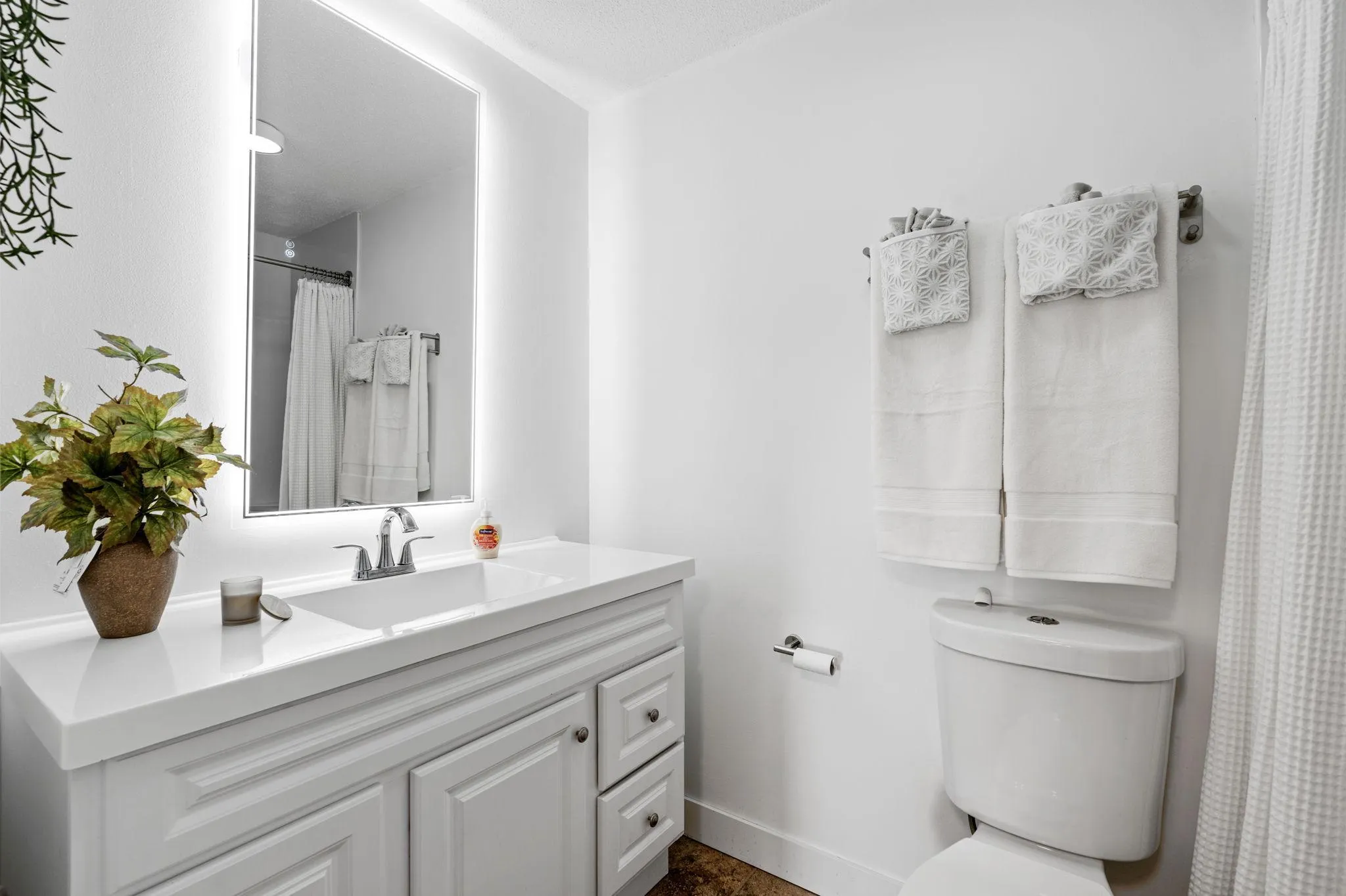 Photo 20 of 7632 157th W Street Unit 200