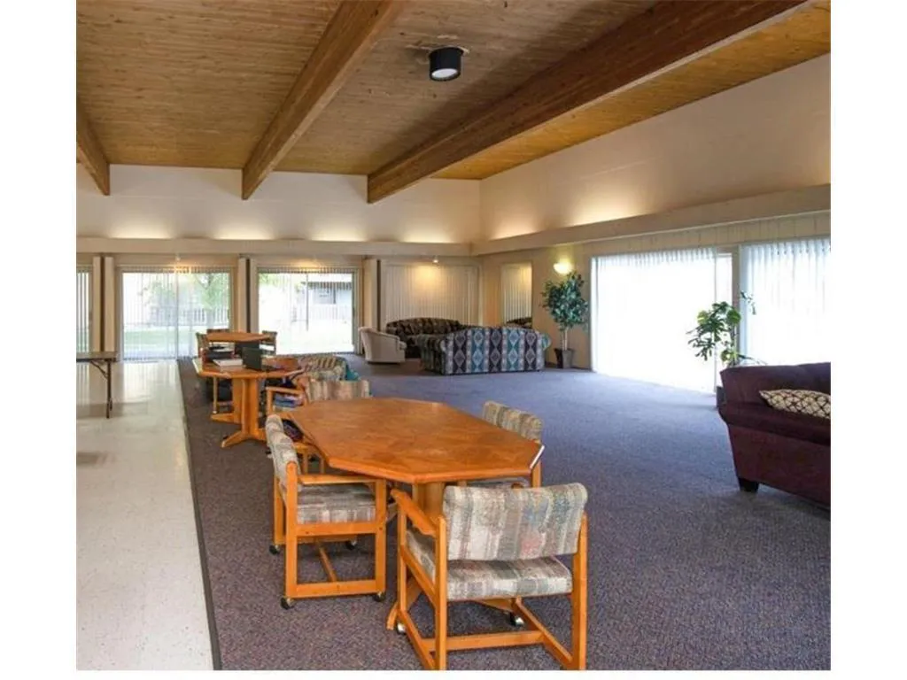 Photo 11 of 3421 Kent Street Unit 509