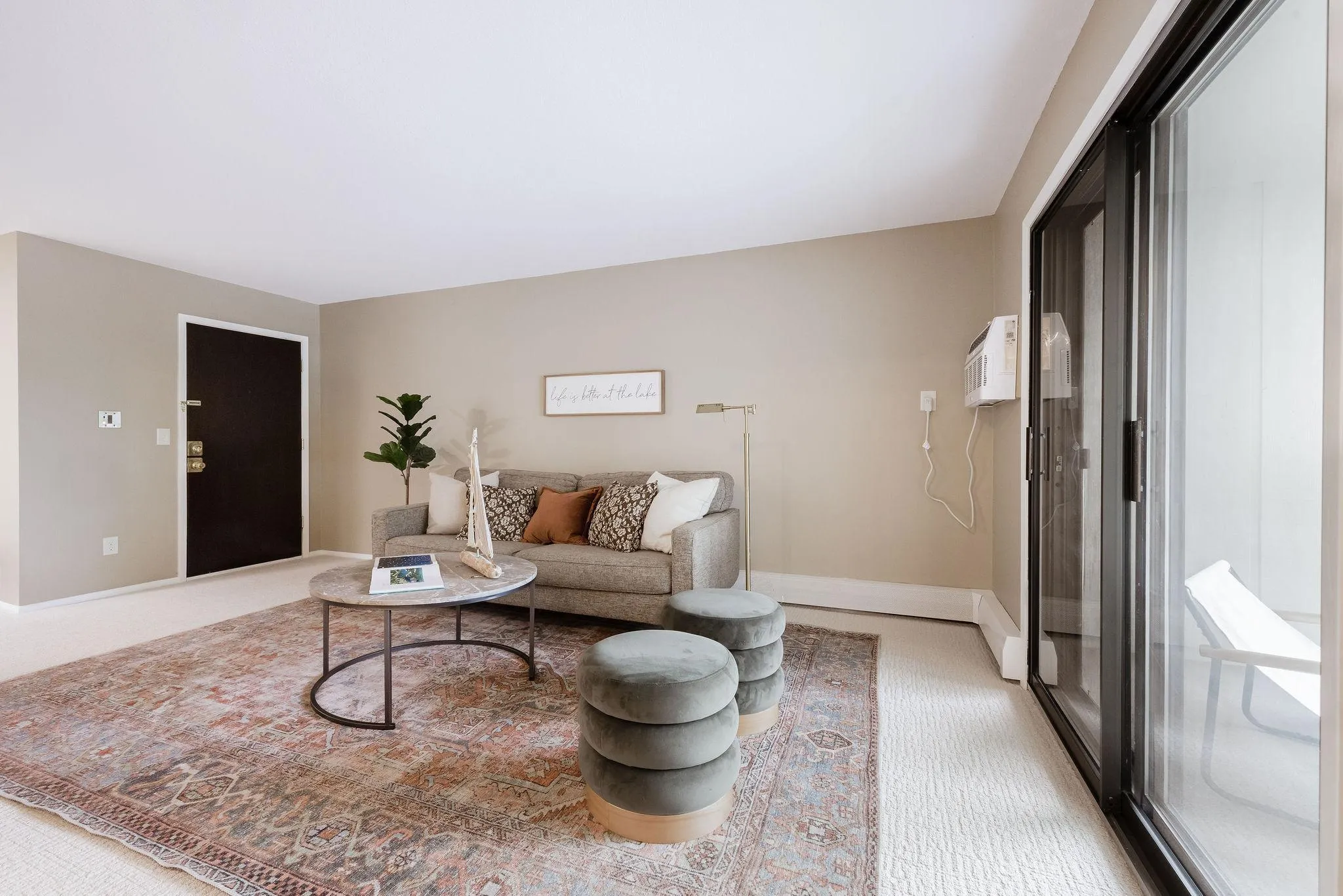 Photo 4 of 4407 Wilshire Boulevard Unit 310