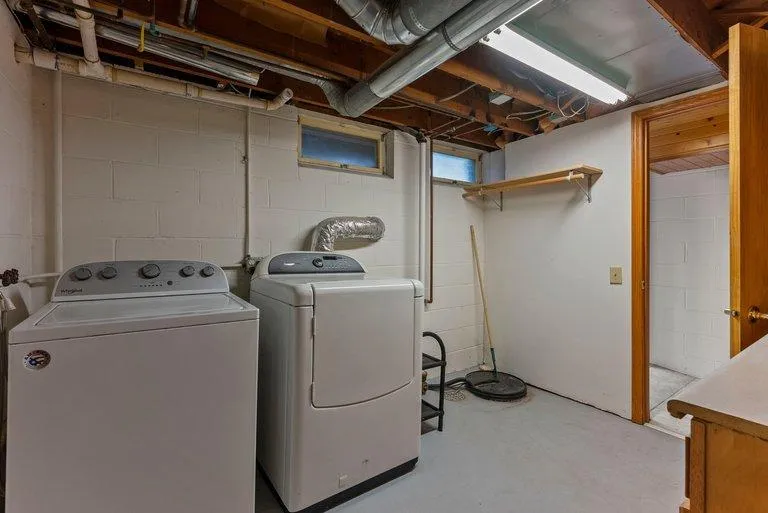 Photo 43 of 4201 40th N Avenue