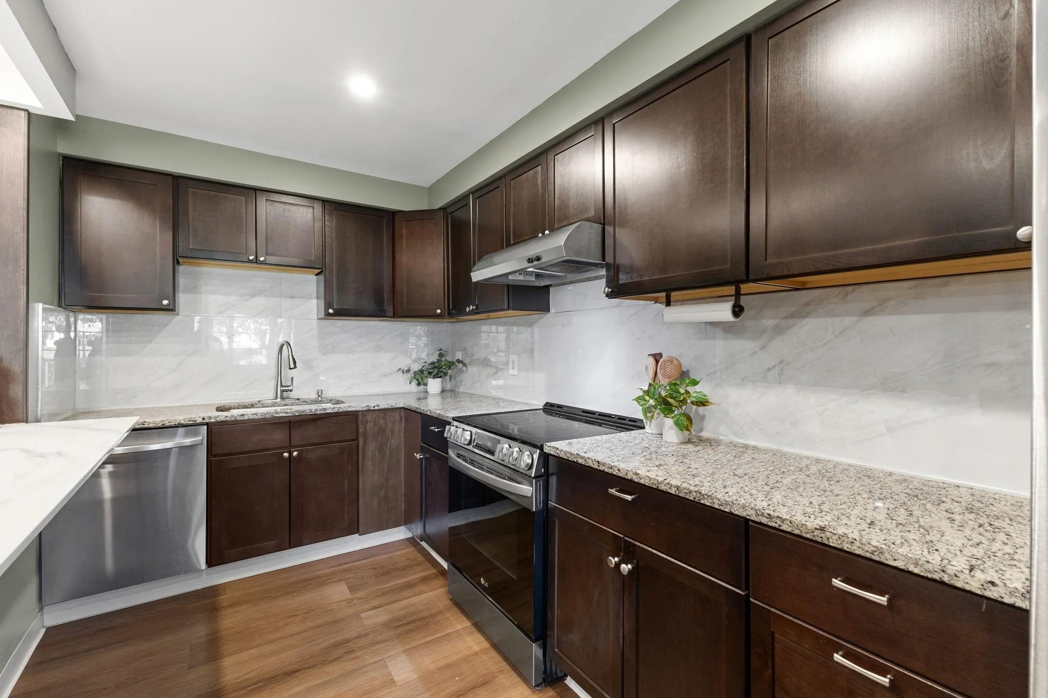 Photo 6 of 3304 River Bluff Drive Unit 75