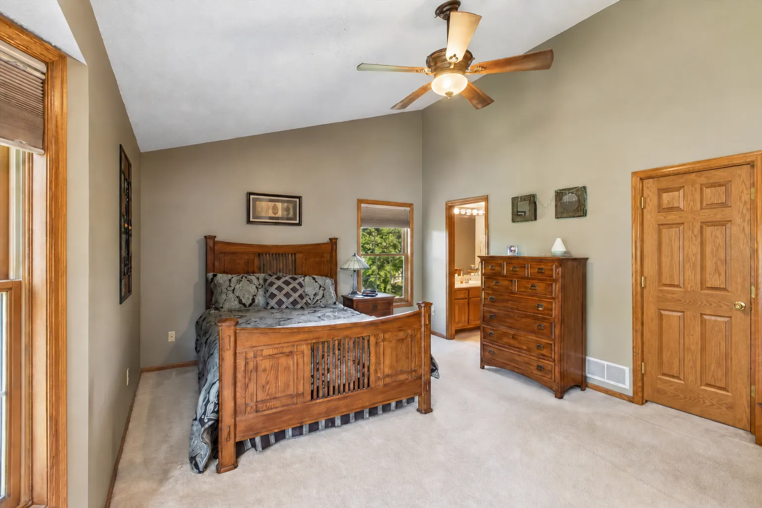 Photo 15 of 4161 Kingston Court