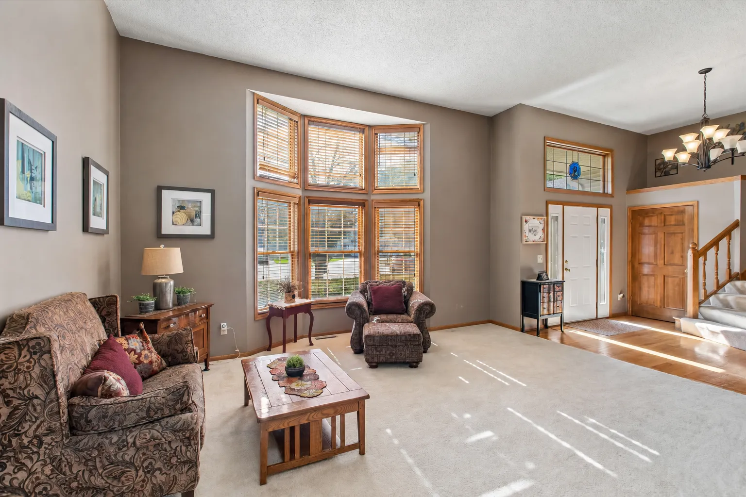 Photo 5 of 4161 Kingston Court