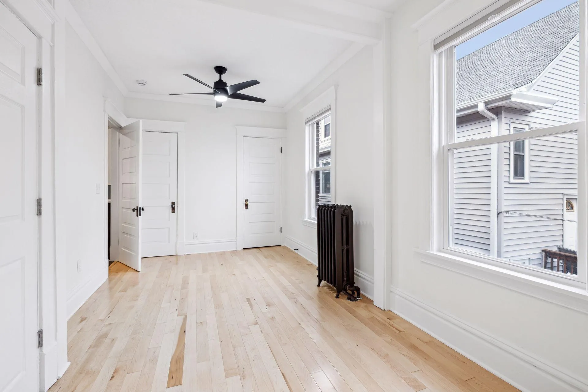 Photo 57 of 2125 Harriet Avenue