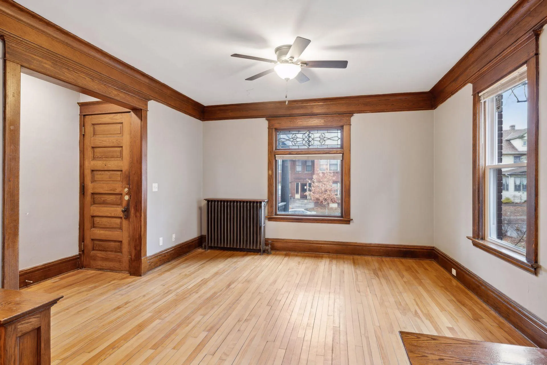 Photo 65 of 2125 Harriet Avenue