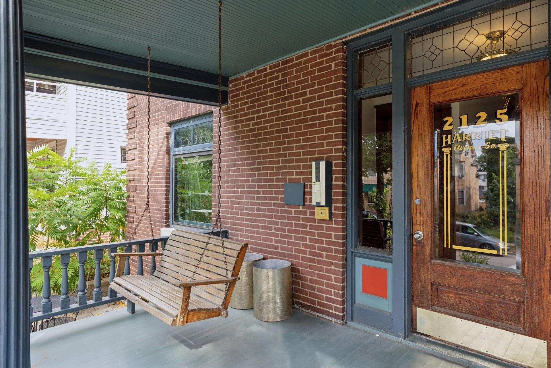 Photo 8 of 2125 Harriet Avenue