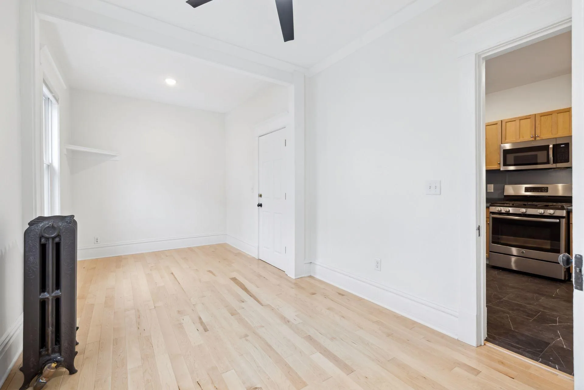 Photo 56 of 2125 Harriet Avenue