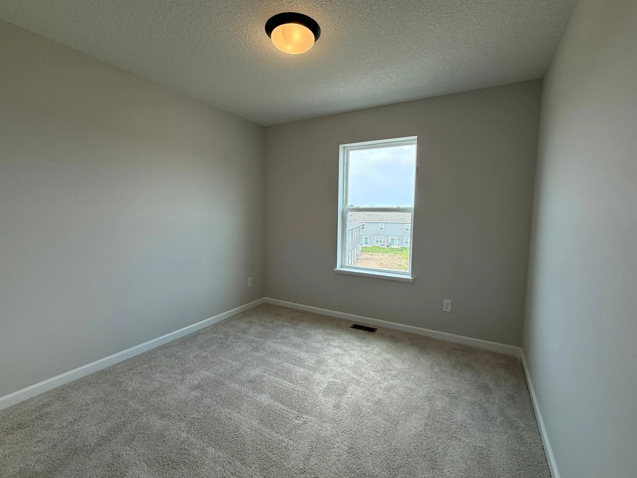 Photo 11 of 13624 Willow Drive