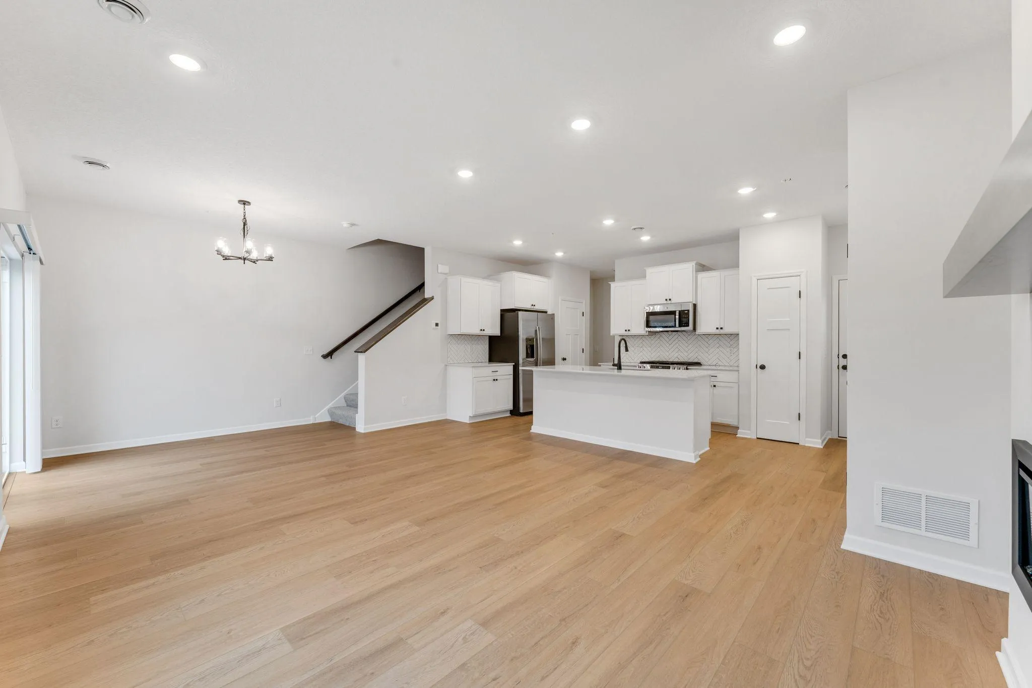 Photo 9 of 23145 Creekview Court