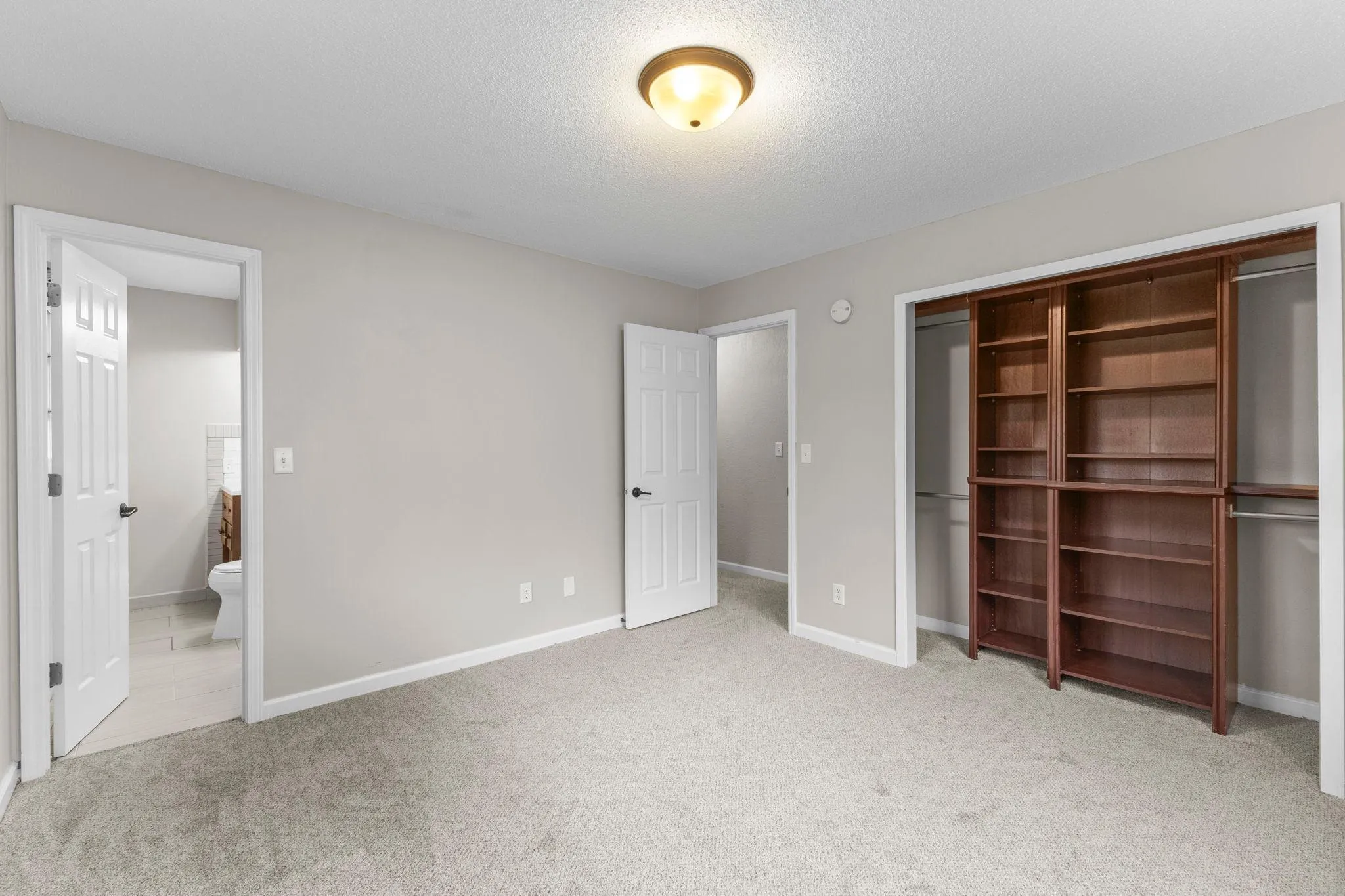 Photo 26 of 1435 56th E Street