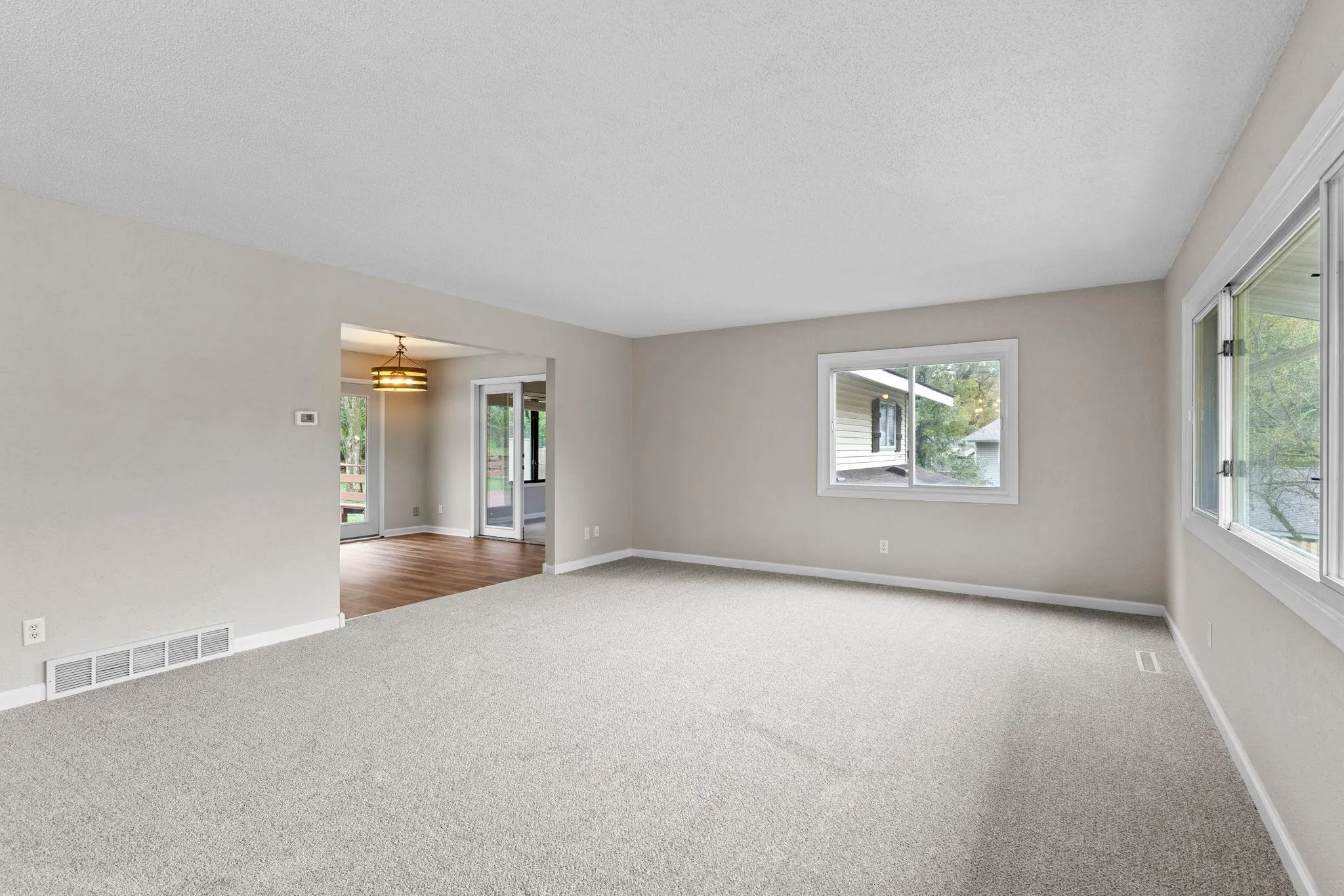 Photo 5 of 1435 56th E Street