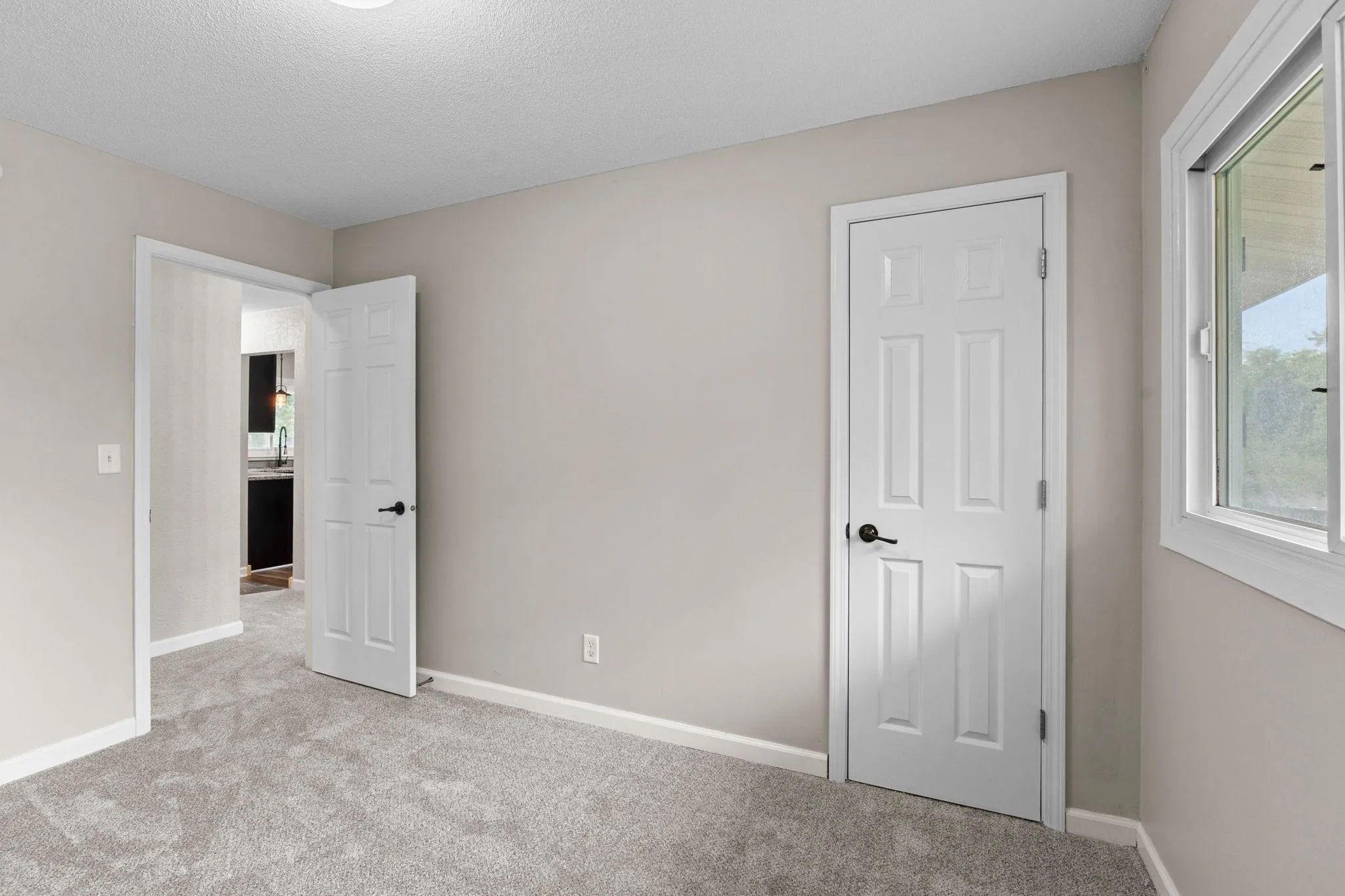 Photo 33 of 1435 56th E Street