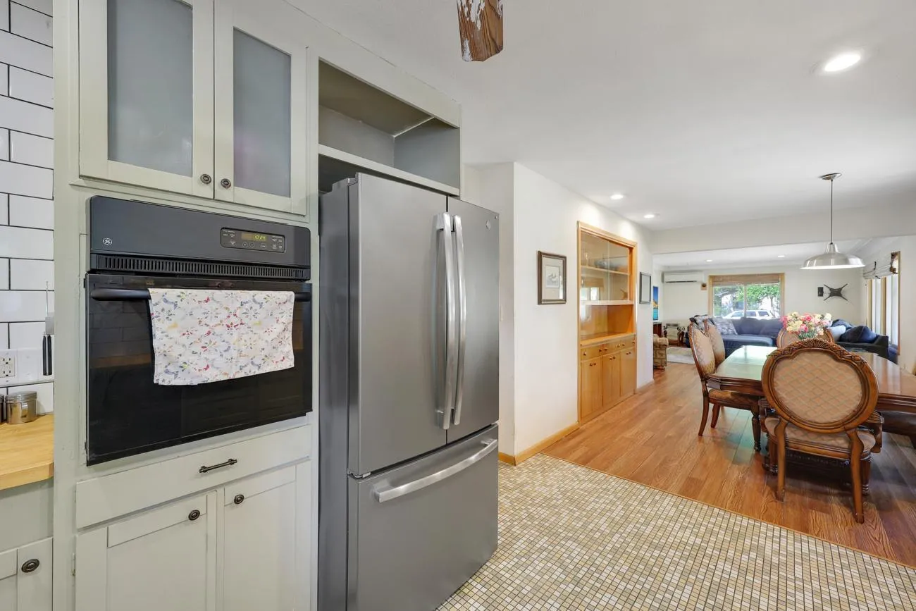 Photo 8 of 505 4th S Street