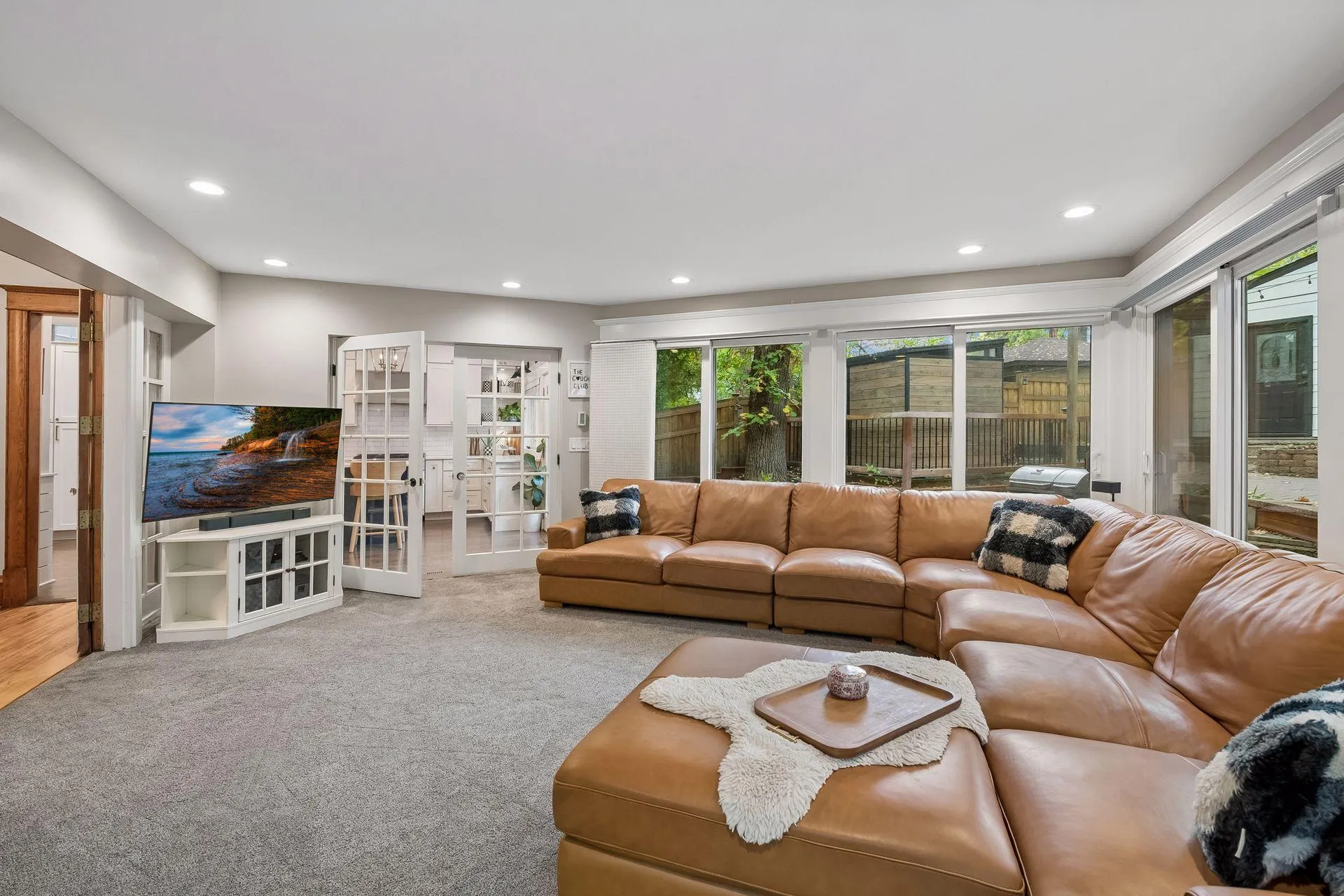 Photo 11 of 2510 W 22nd Street