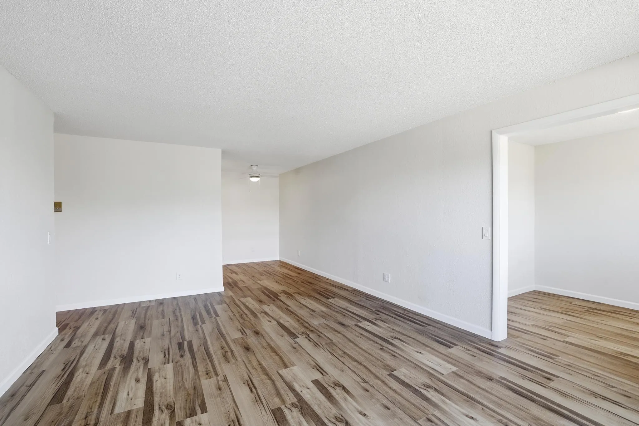 Photo 8 of 14630 Garrett Avenue Unit 611
